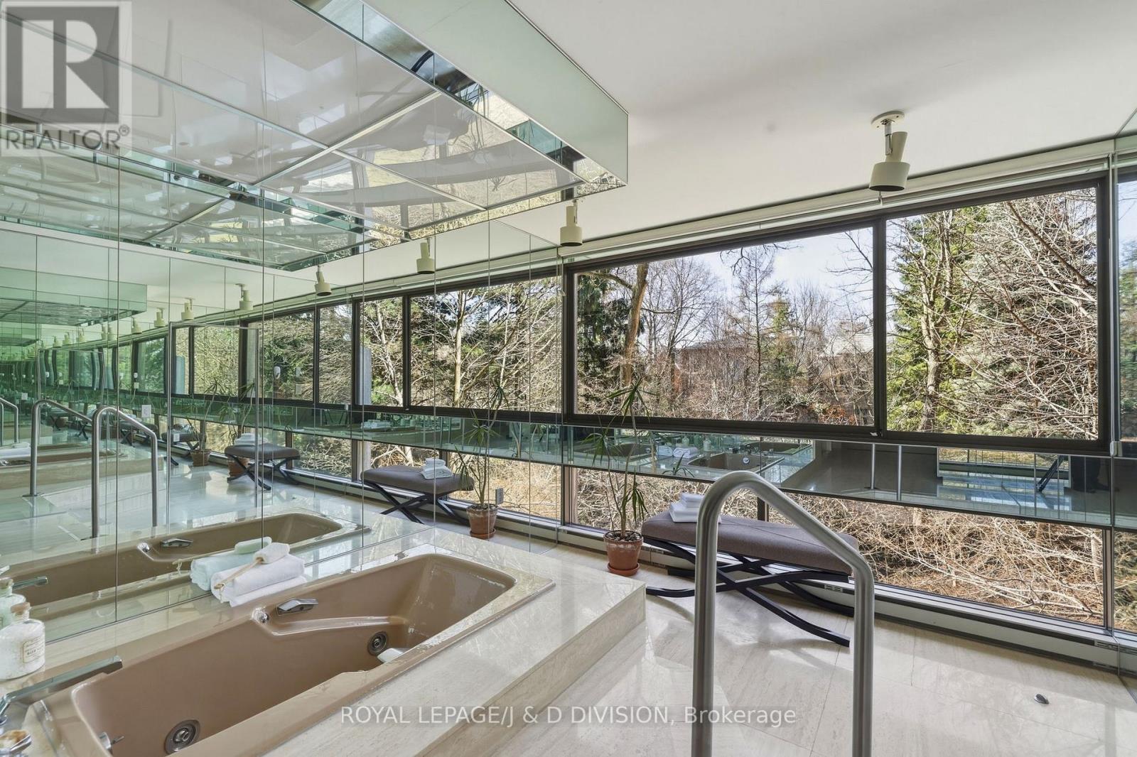 Primary Ensuite with views