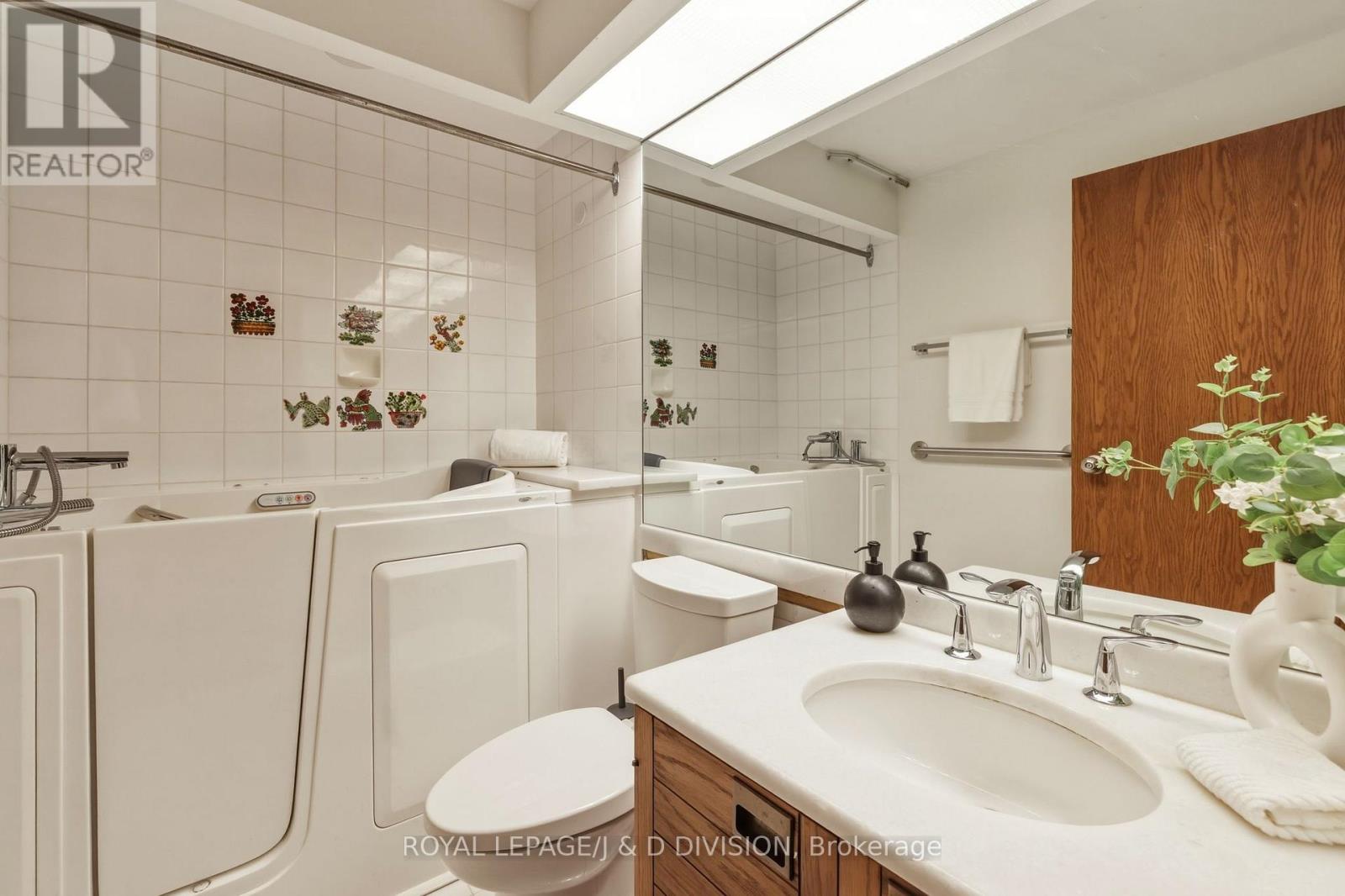 Bedroom 3 Ensuite