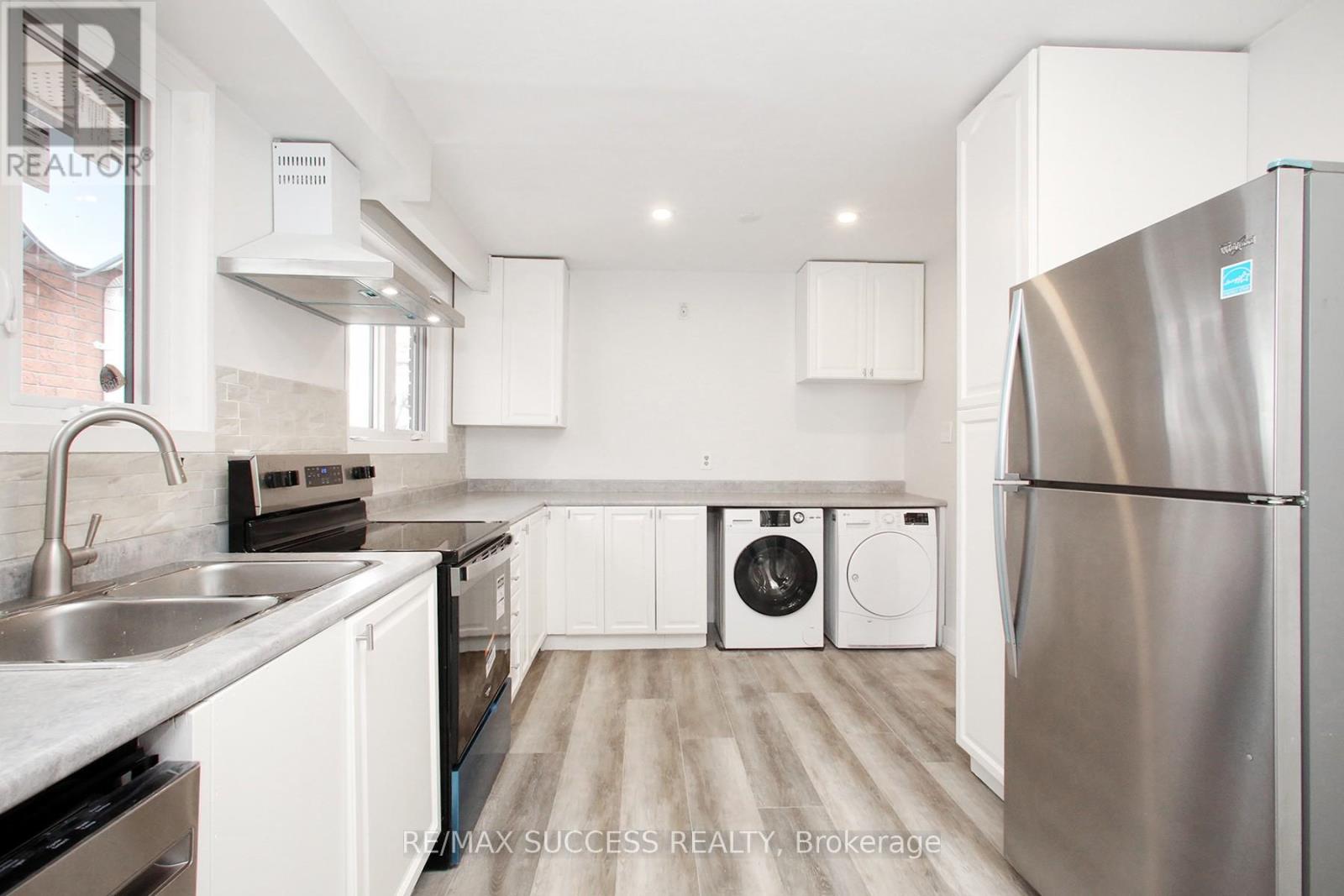 33 SHADYSIDE AVENUE — photo 11
