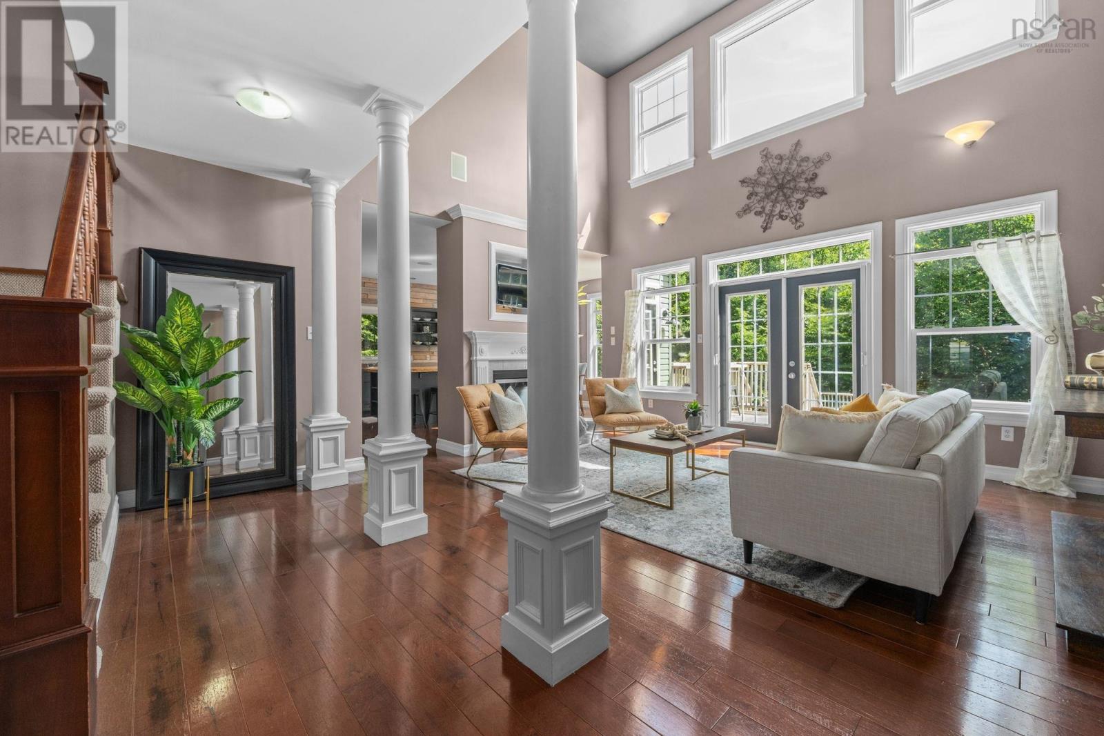 Property 8 of 52 of 510 Gleneagles Drive