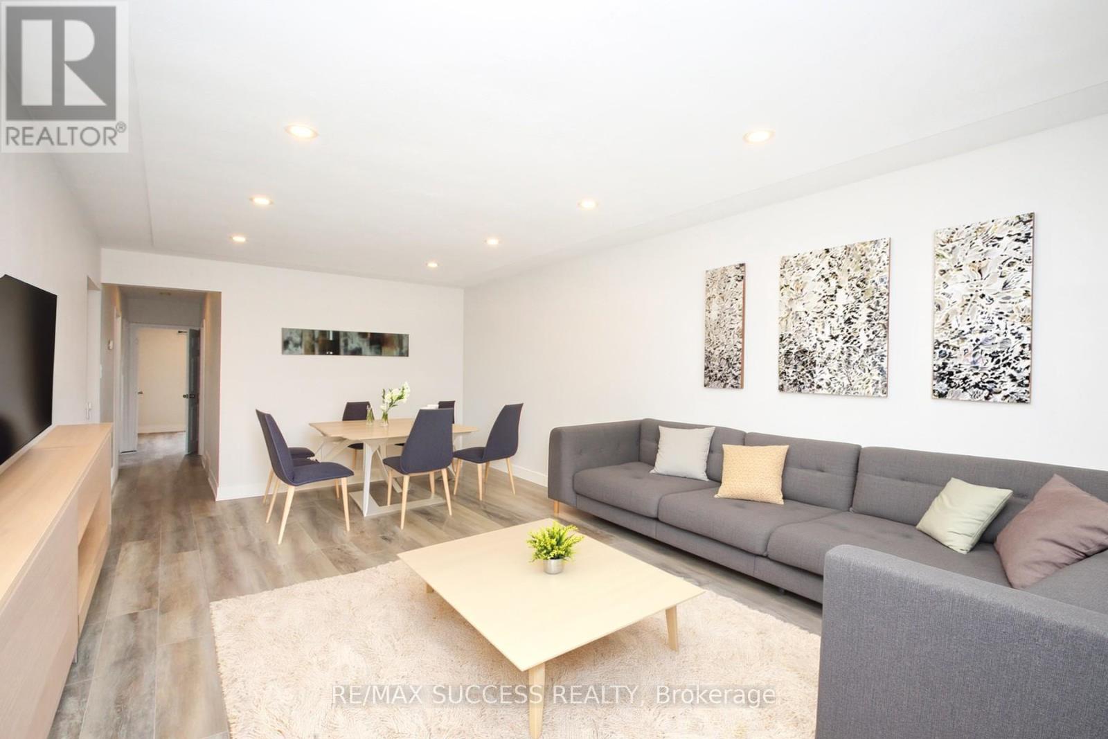 33 SHADYSIDE AVENUE — photo 3