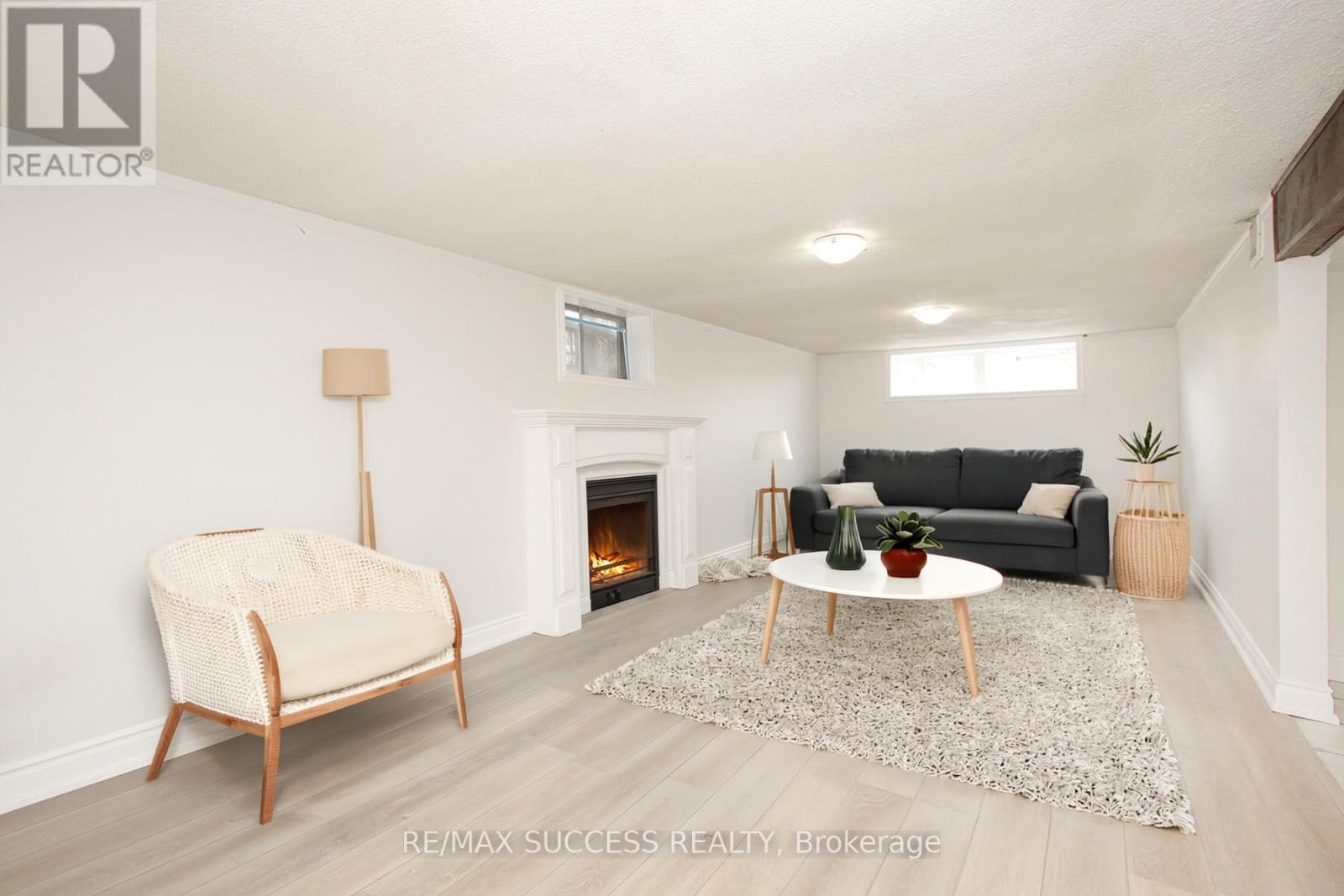 33 SHADYSIDE AVENUE — photo 30