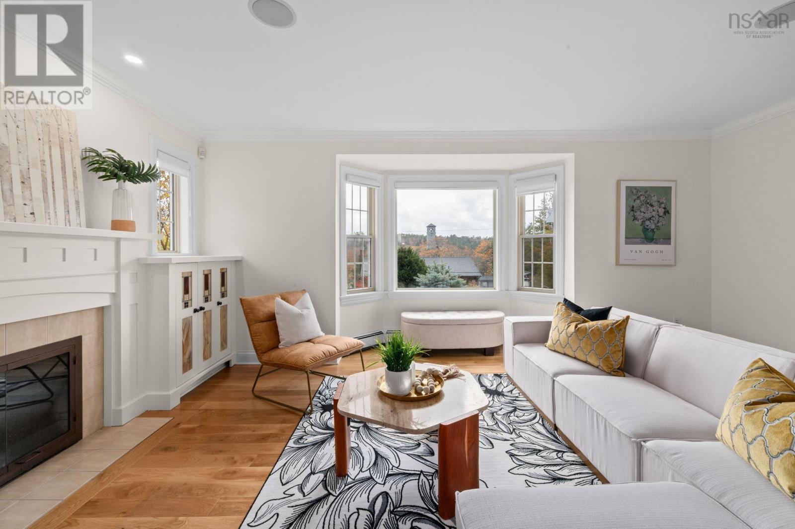 Property 8 of 50 of 1111 Rockcliffe Street