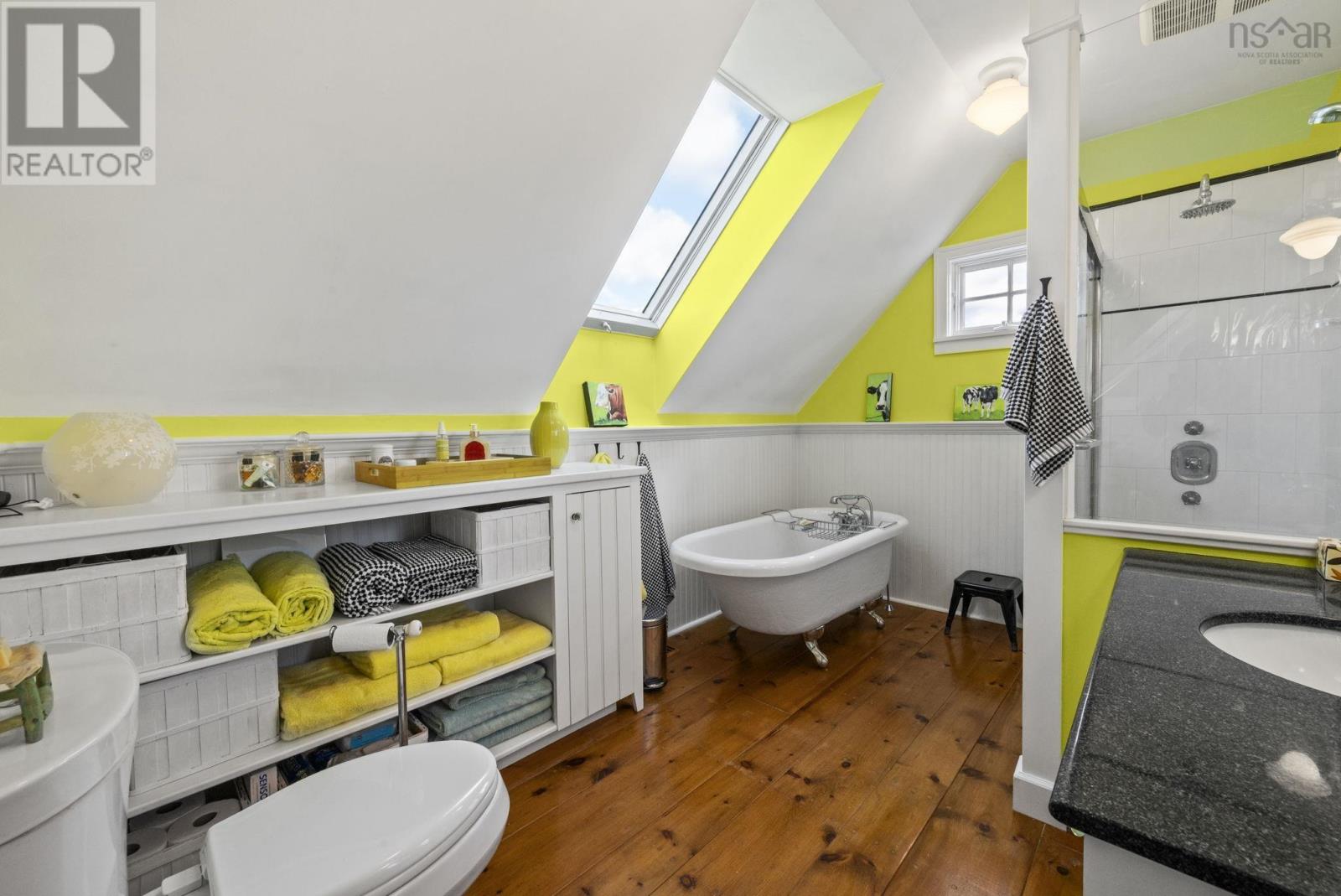 Property 37 of 50 of 1563 New Ross Road