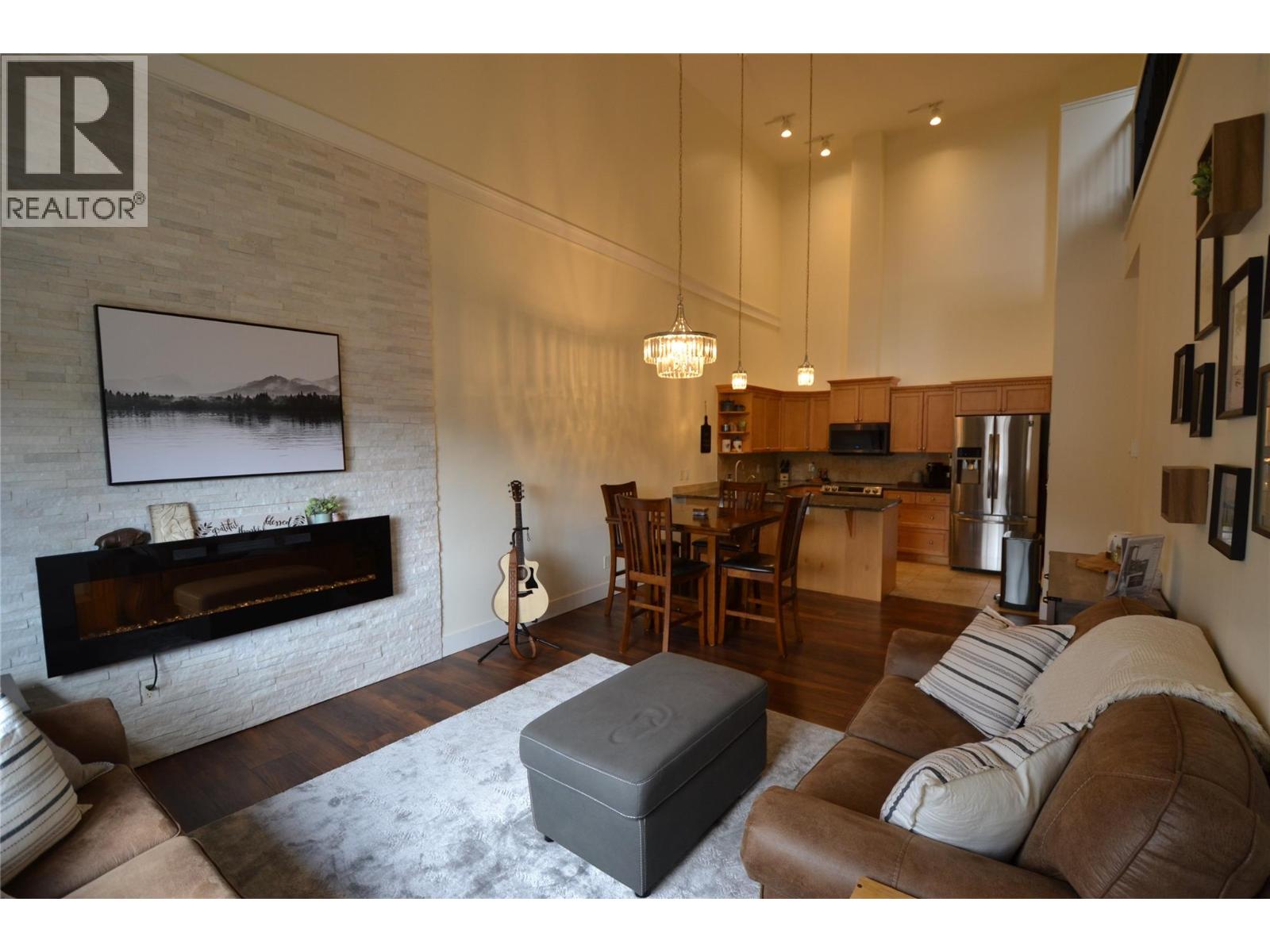 #304 2120 Shannon Ridge Drive - 7