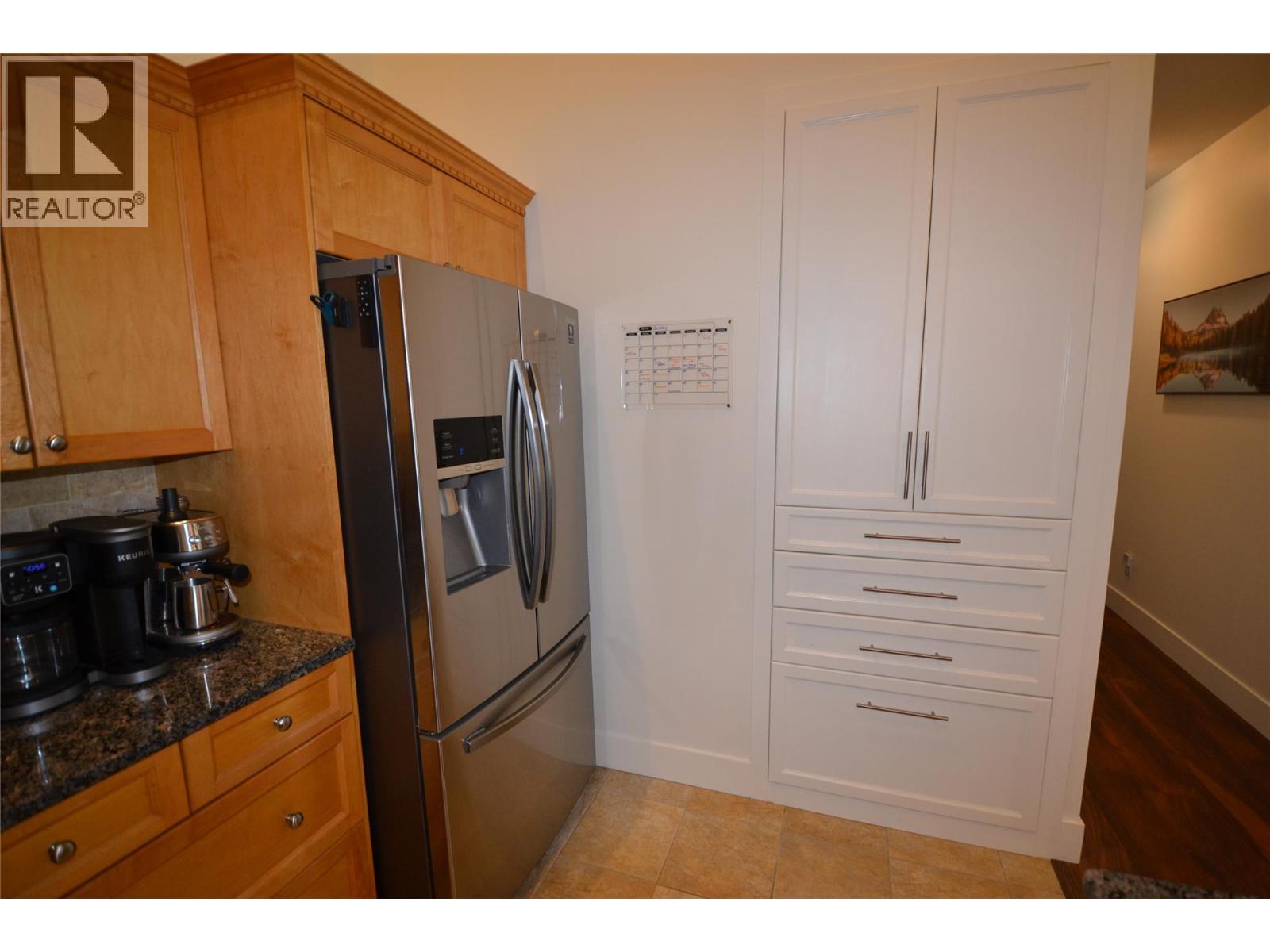 #304 2120 Shannon Ridge Drive - 3