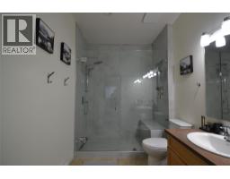 2120 Shannon Ridge Drive Unit# 304, West Kelowna, BC V4T2Z3 Photo 16