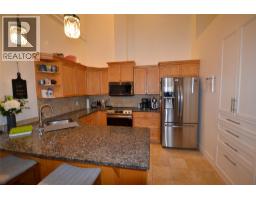 304 2120 Shannon Ridge Drive, West Kelowna