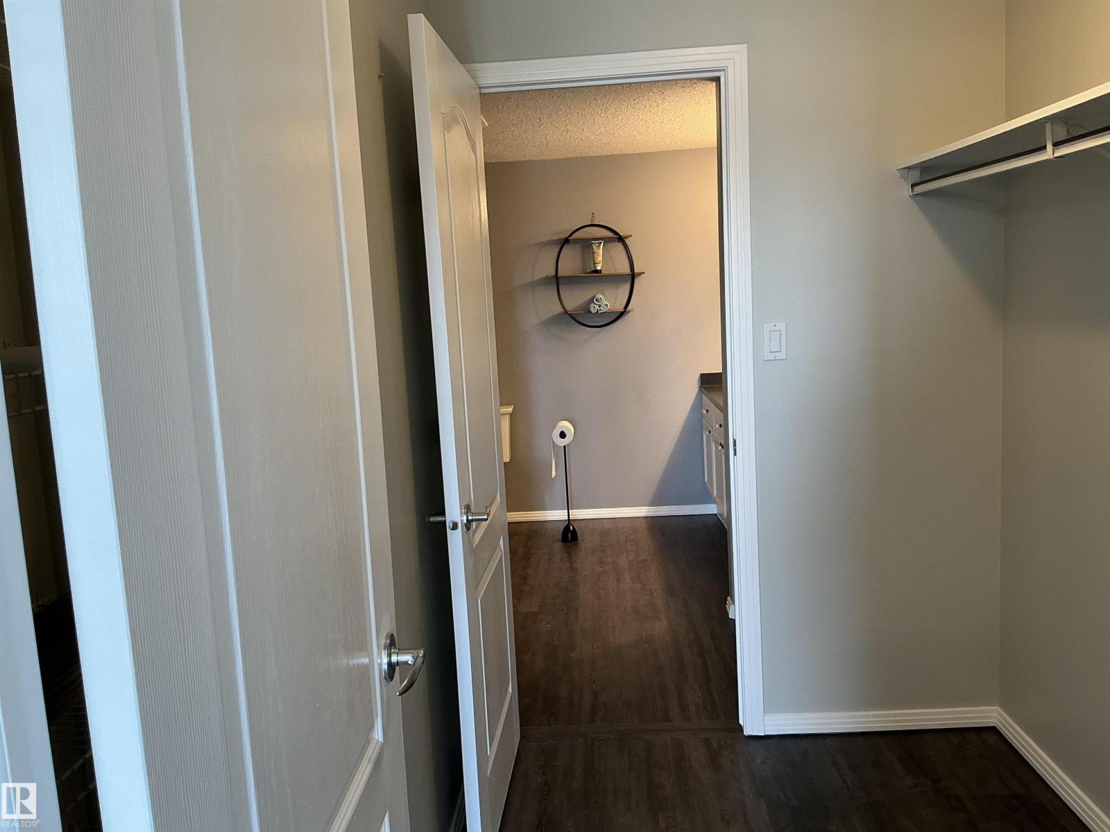 #207 592 HOOKE RD NW, Edmonton