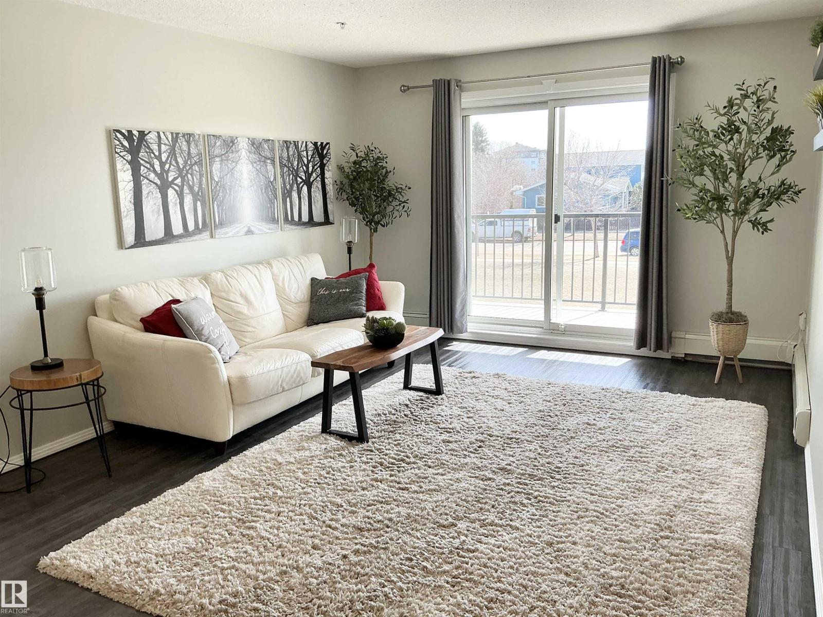 #207 592 HOOKE RD NW, Edmonton