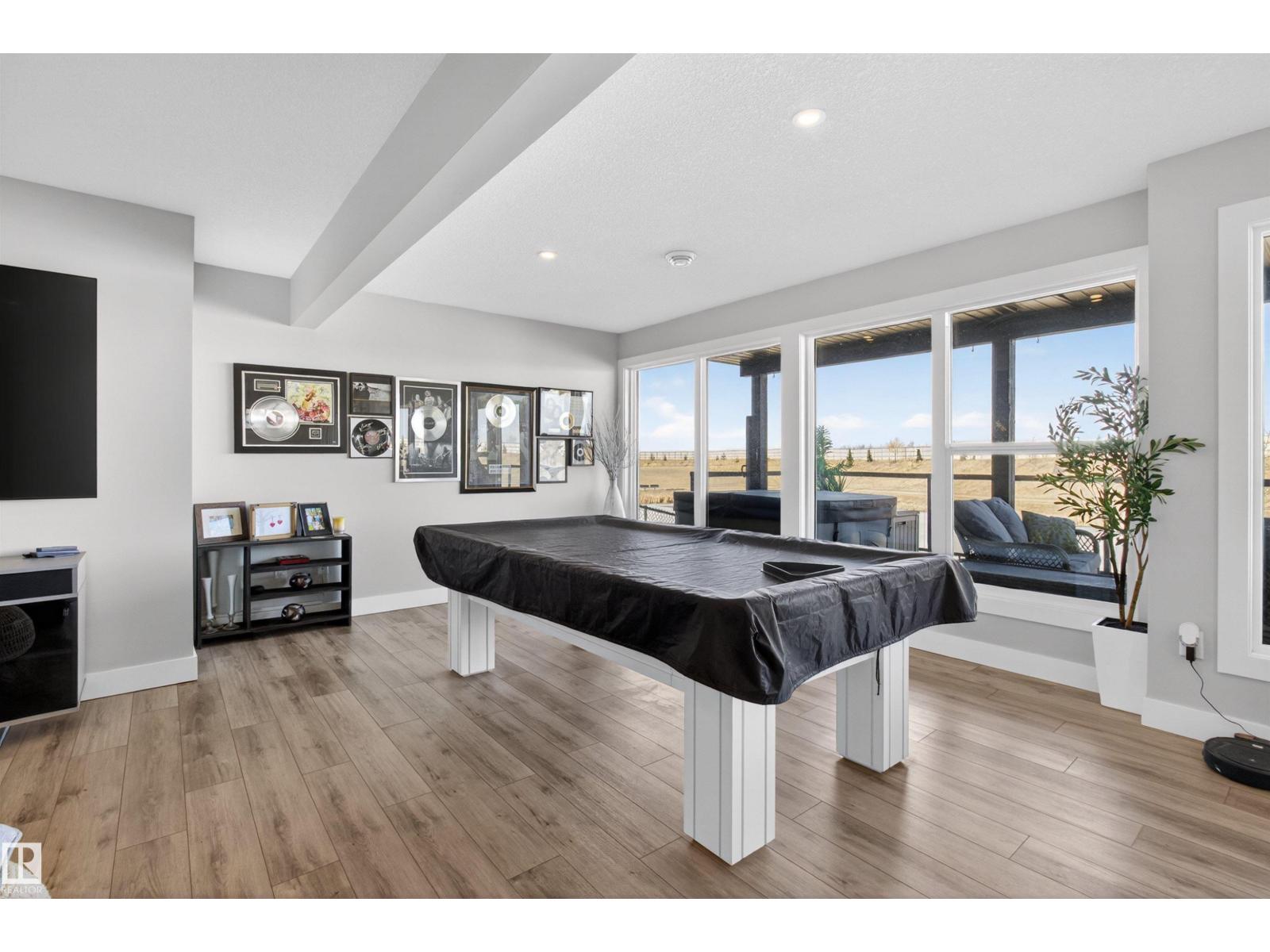 25 Sapphire CV, Sherwood Park