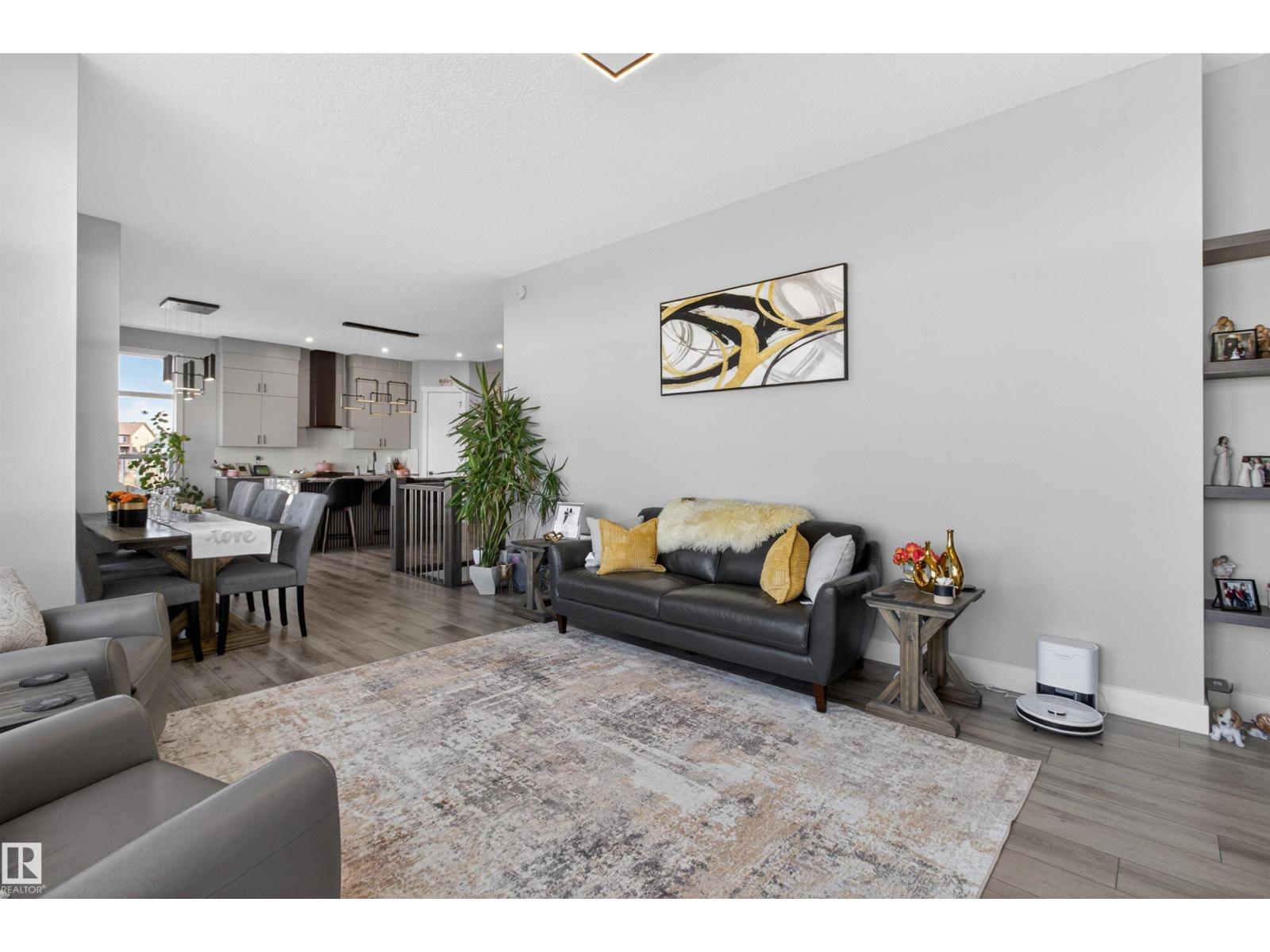 25 Sapphire CV, Sherwood Park