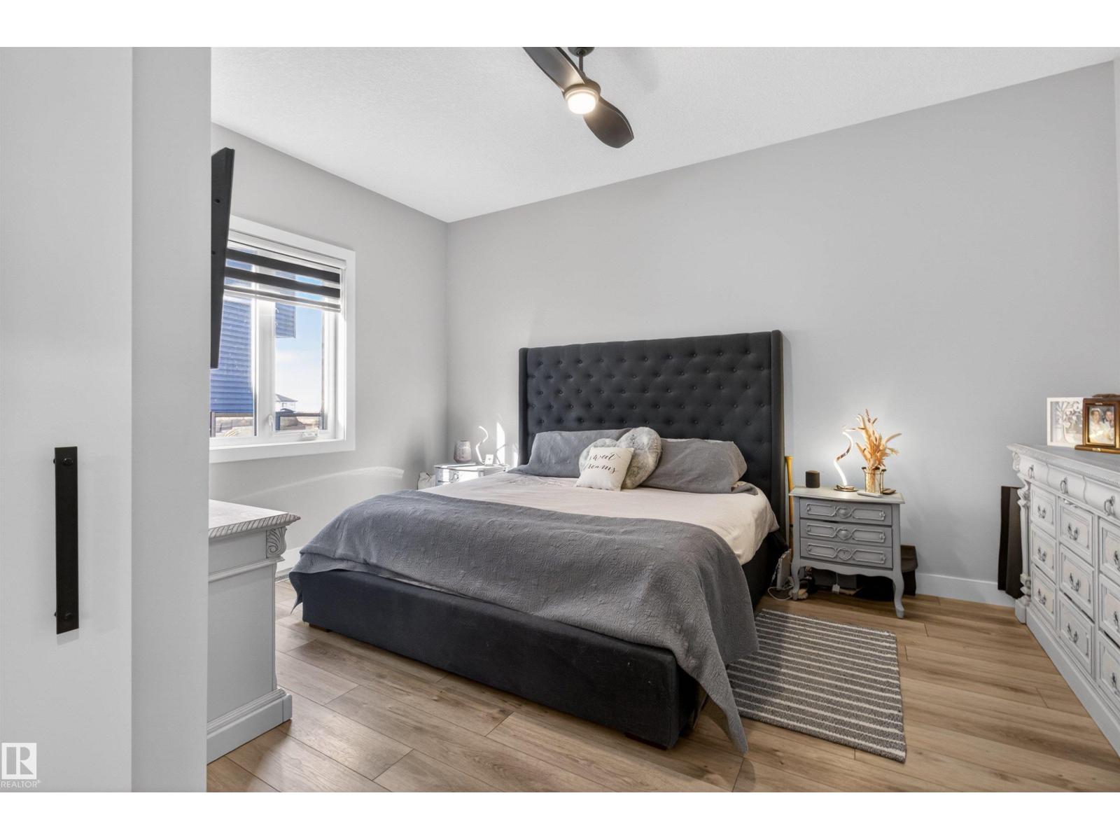 25 Sapphire CV, Sherwood Park