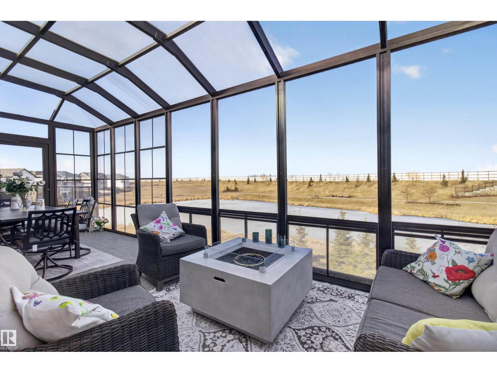 25 Sapphire CV, Sherwood Park