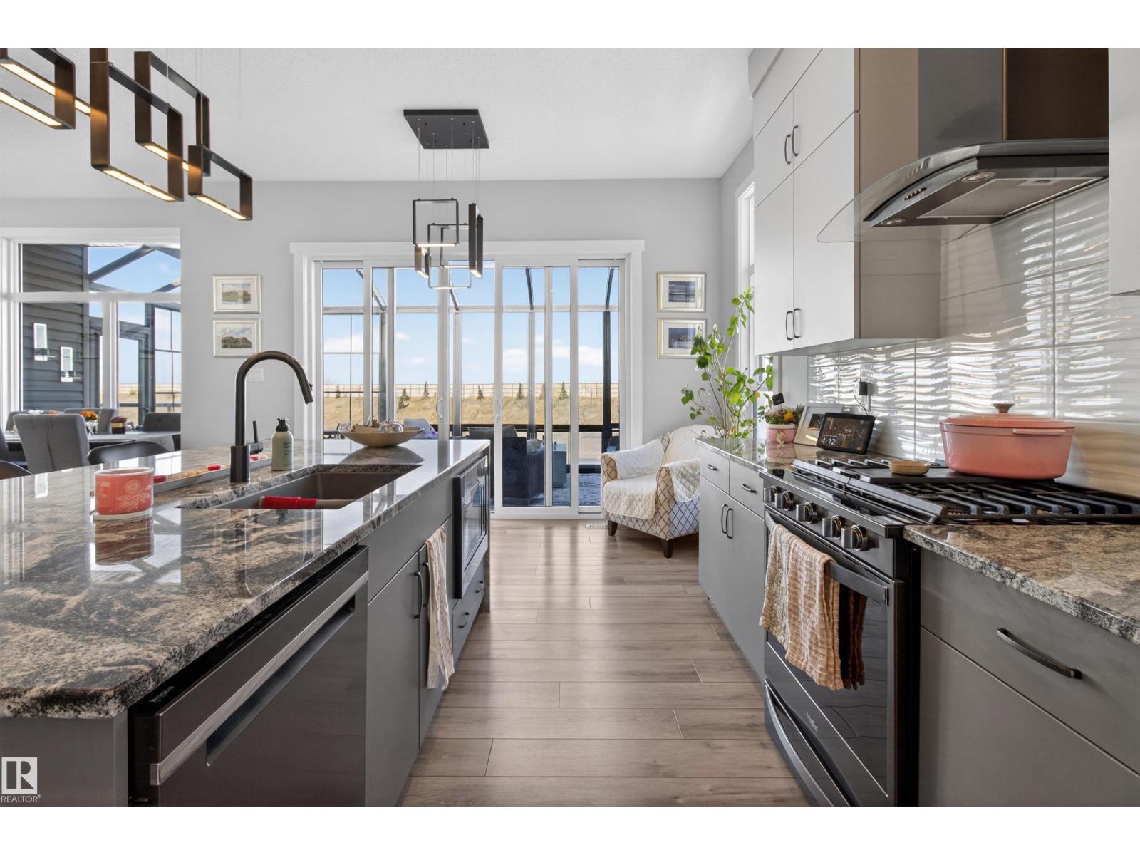 25 Sapphire CV, Sherwood Park