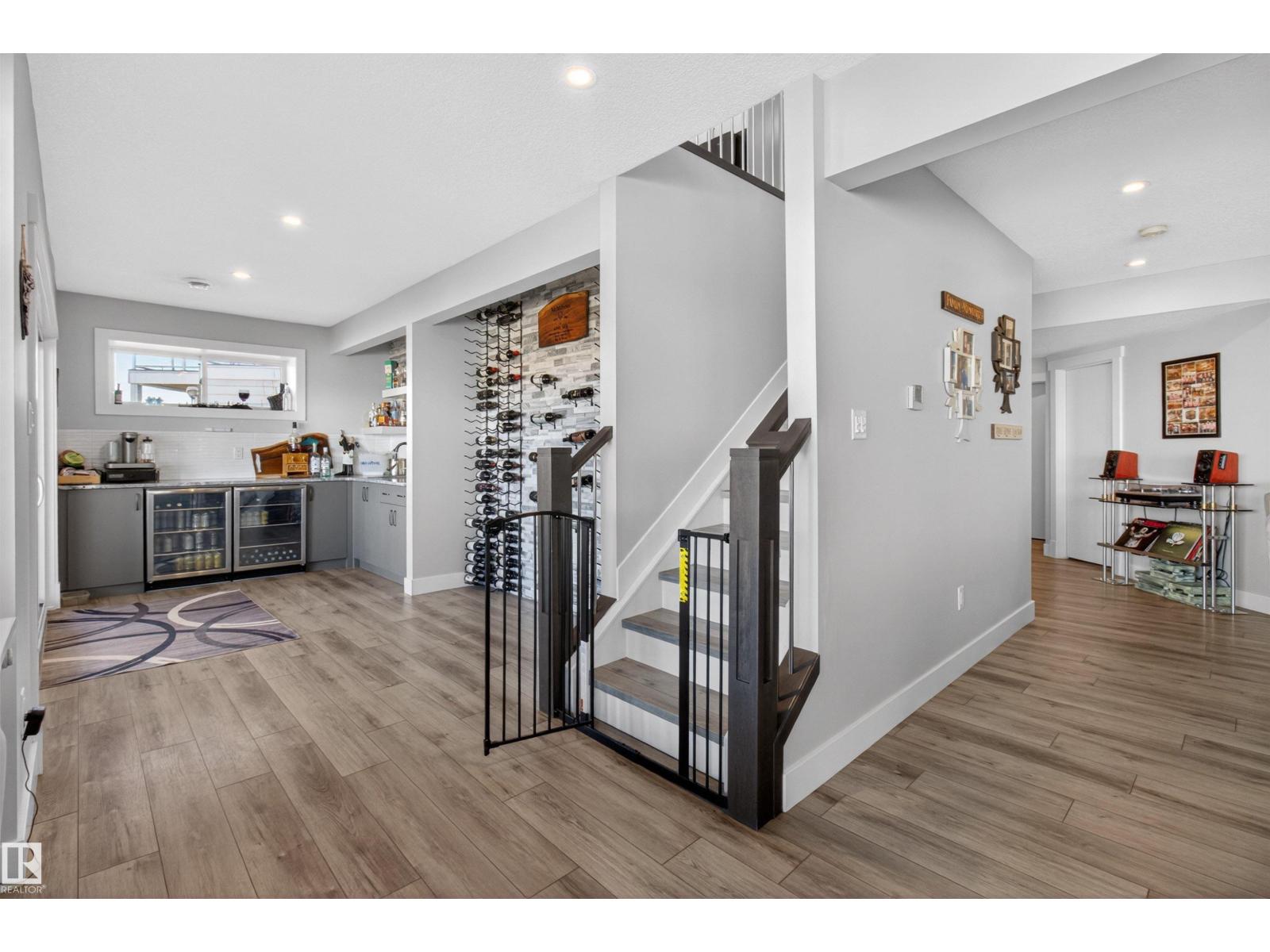 25 Sapphire CV, Sherwood Park