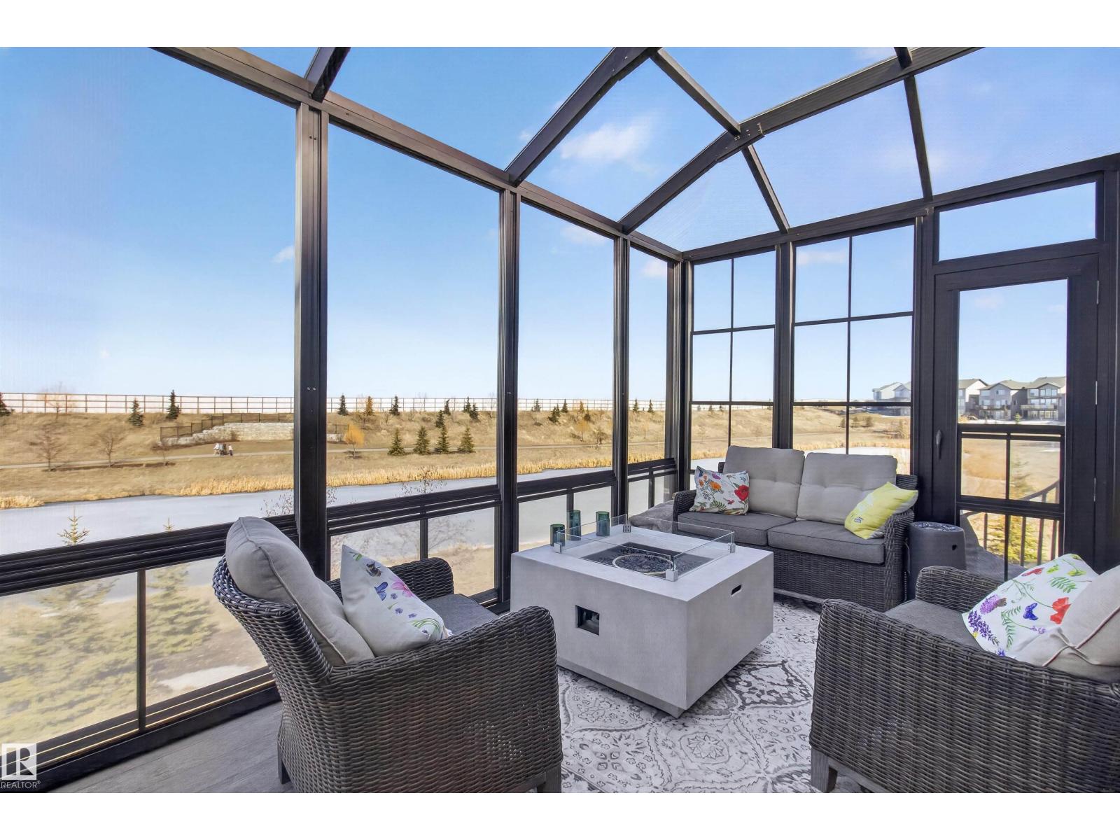 25 Sapphire CV, Sherwood Park