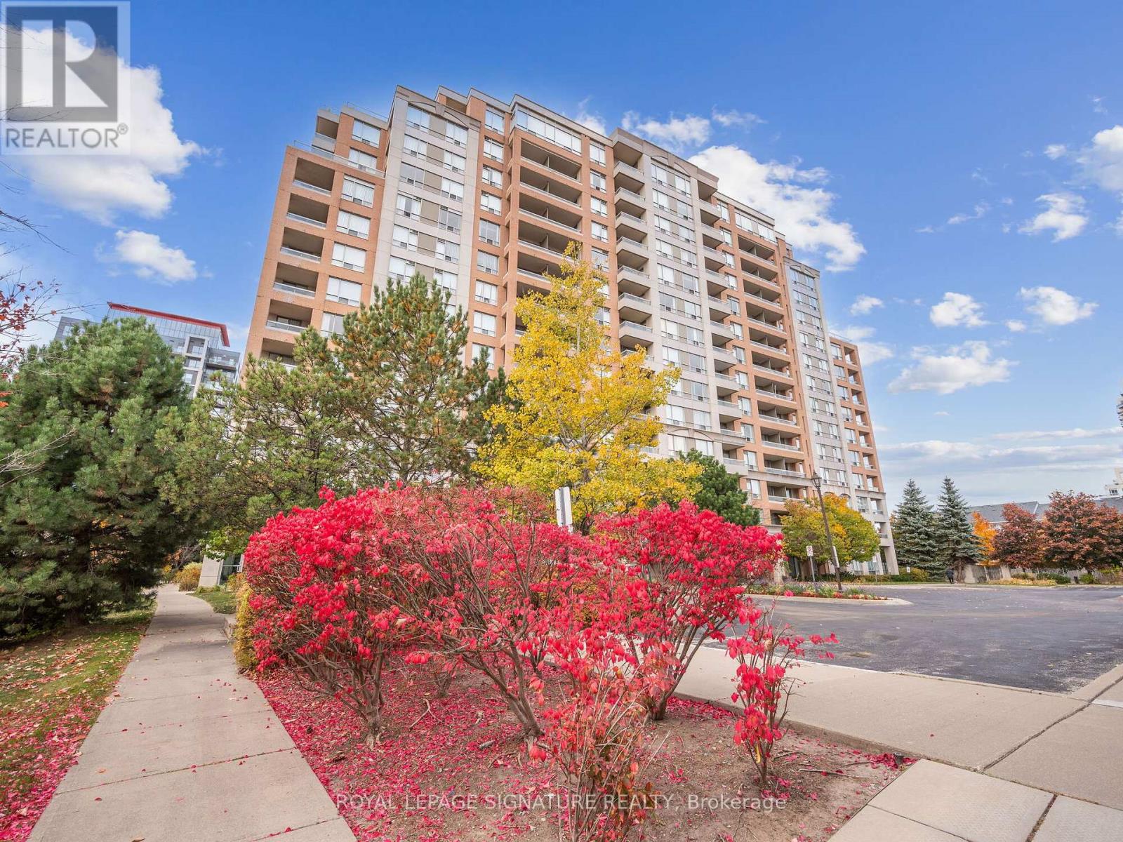 Listing photo of 502 - 9 NORTHERN HTS DRIVE