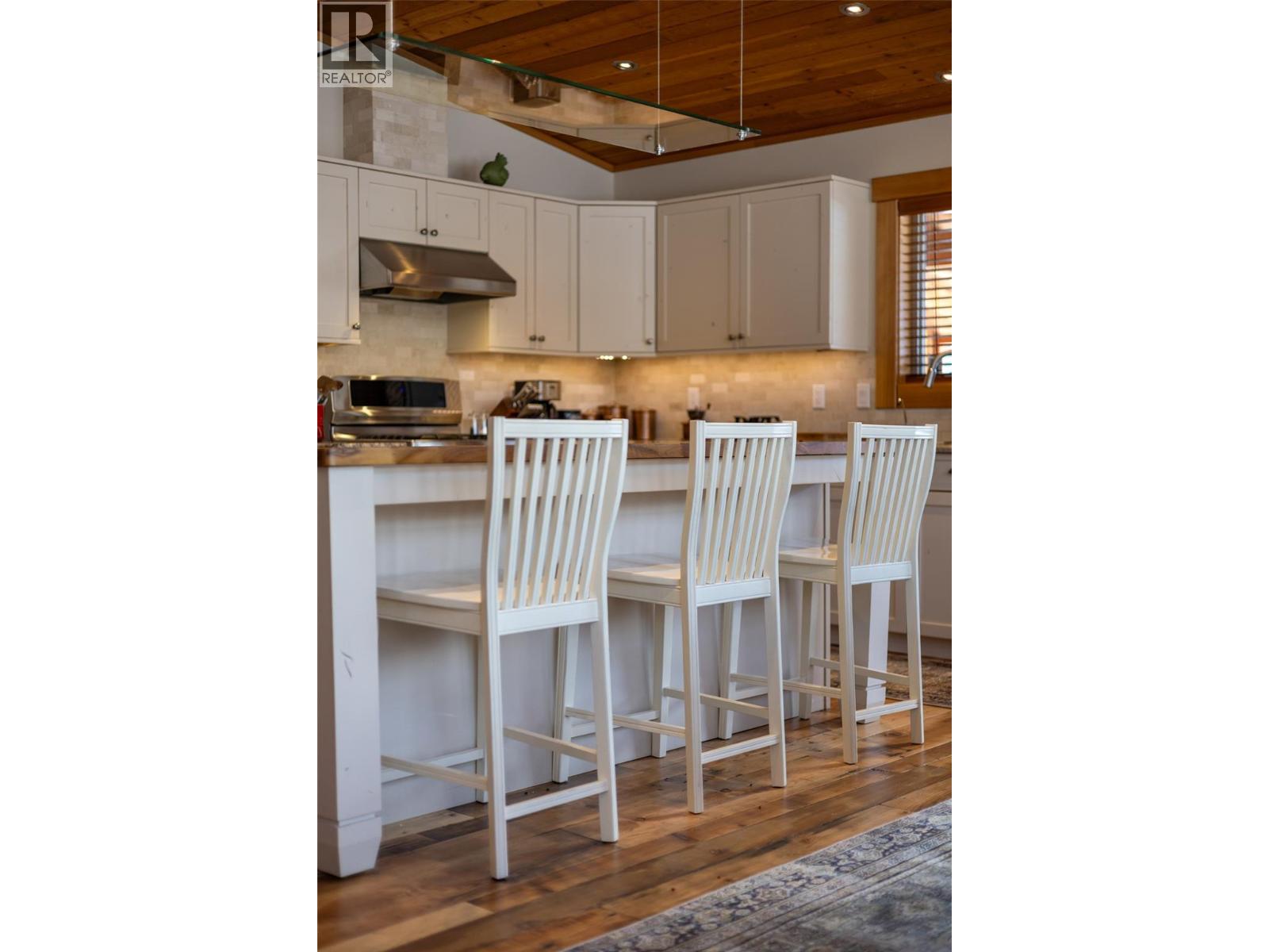 4061 HILL Road — photo 12