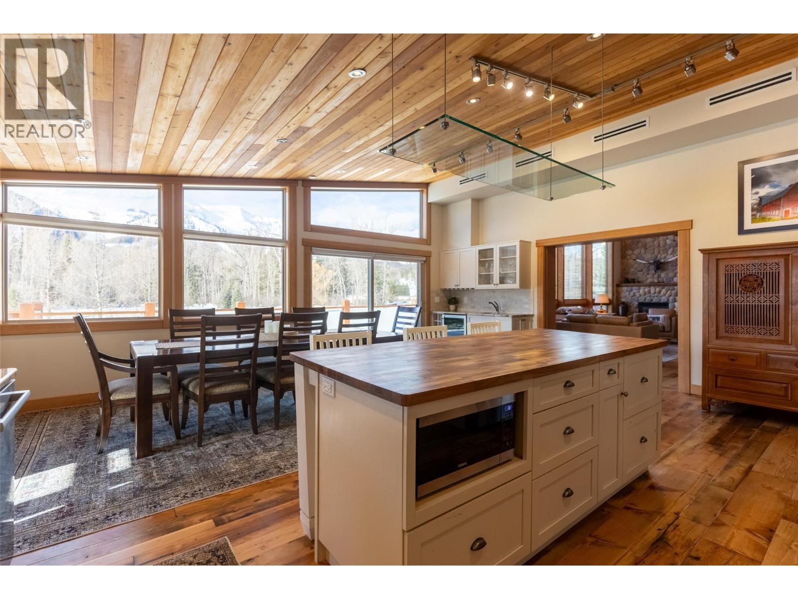 Open Kitchen Dining Area