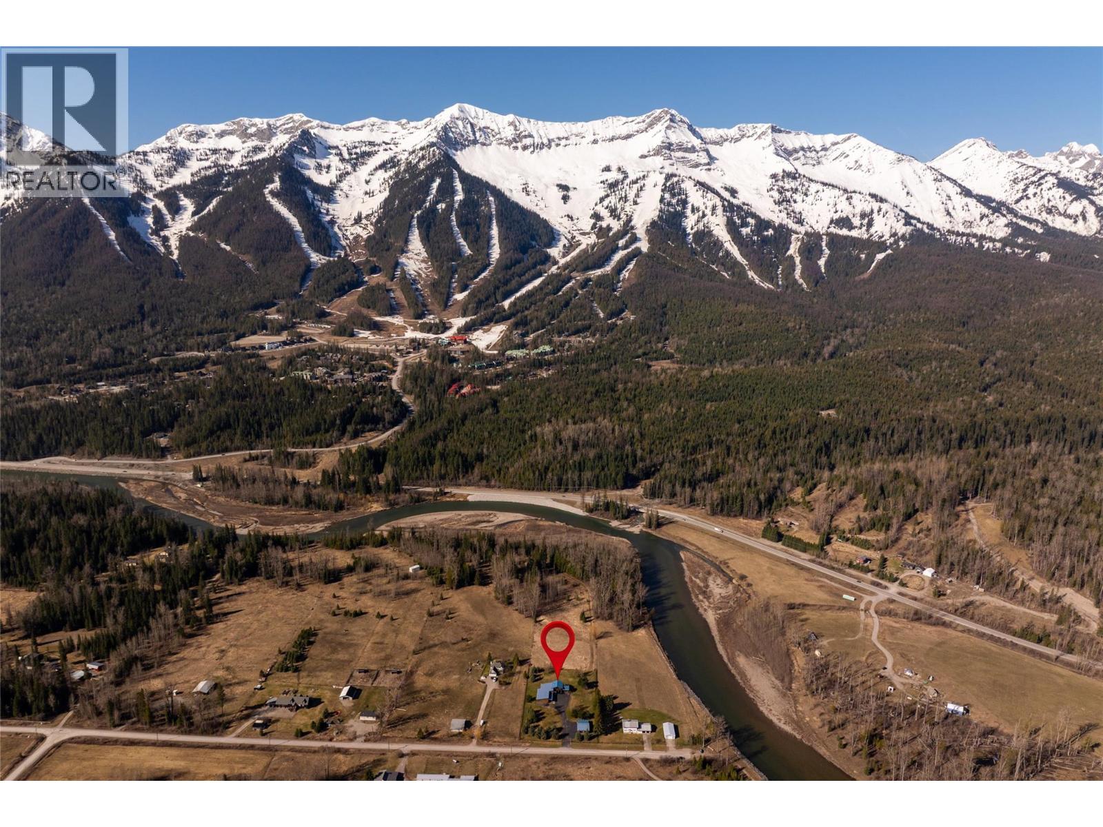 Magnificent views of  Fernie Alpine Resort on the Lizard Range