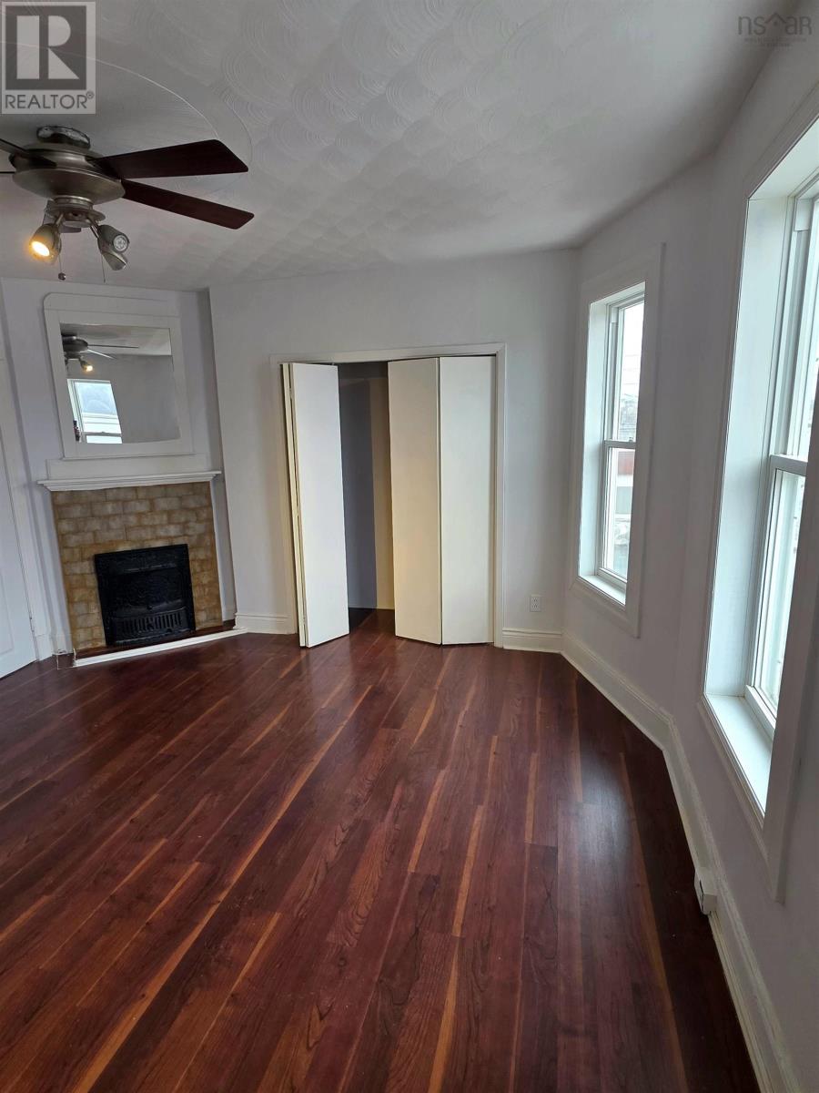 Property 29 of 42 of 797 Victoria Road