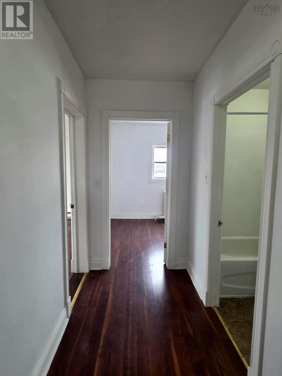 Property 22 of 42 of 797 Victoria Road