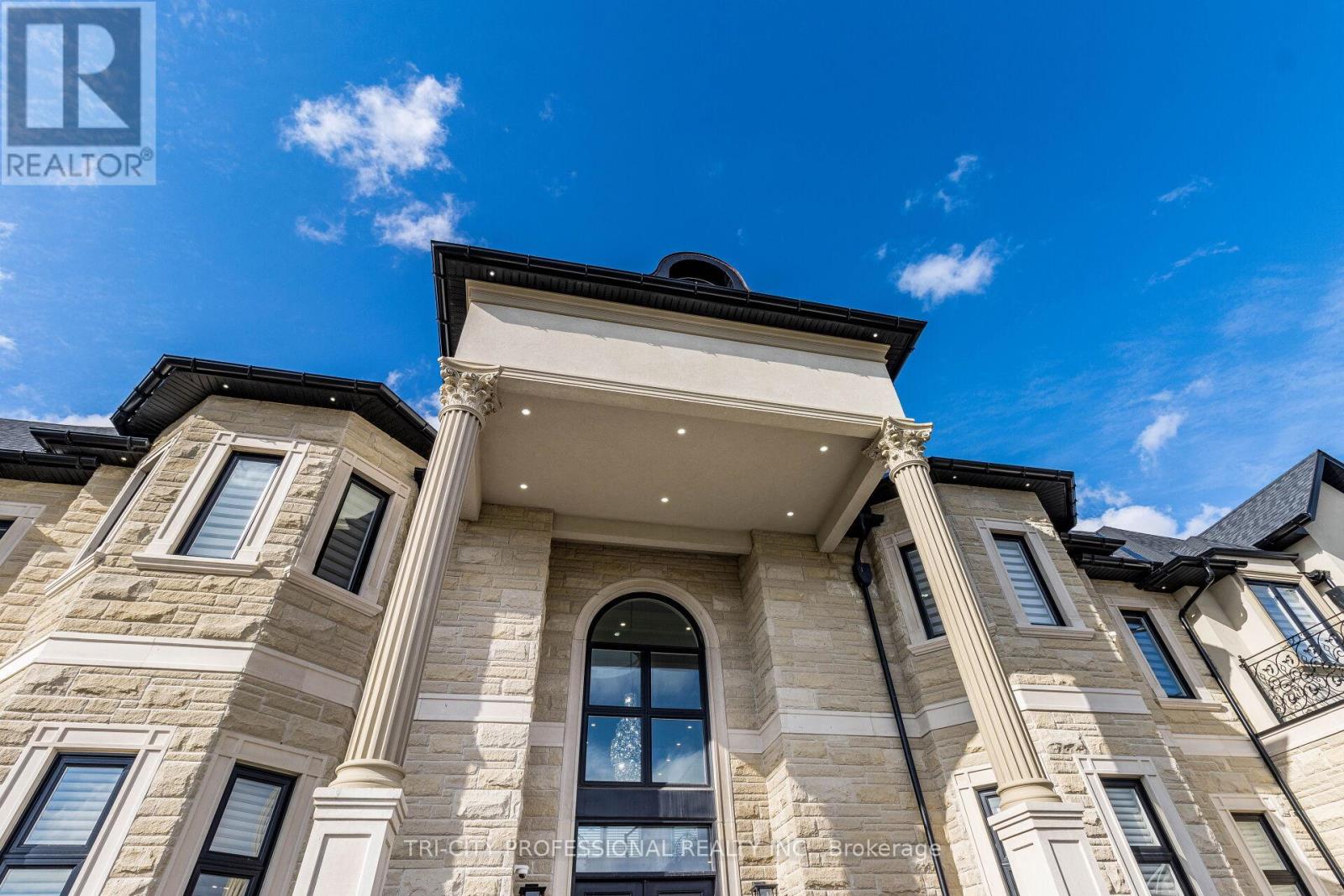 27 MORRIS COURT - 12