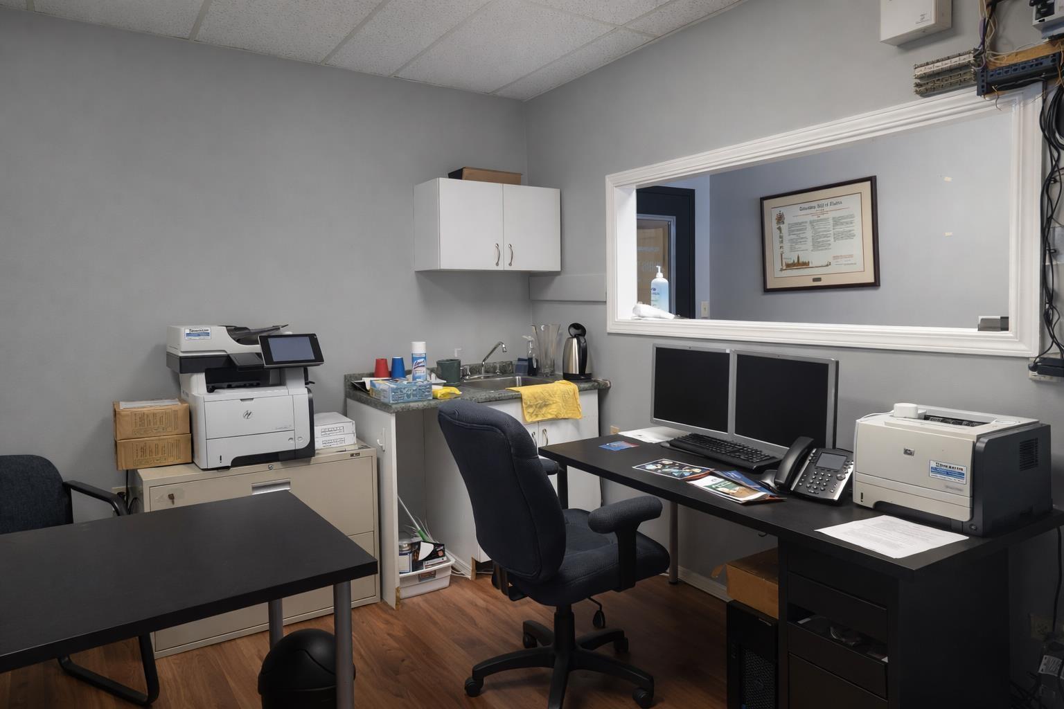 Office for Rent in Abbotsford – 204 2316 MCCALLUM ROAD, Abbotsford - Image 4