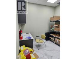 34 Richard William Drive, Caledonia, ON N3W0G8 Photo 6