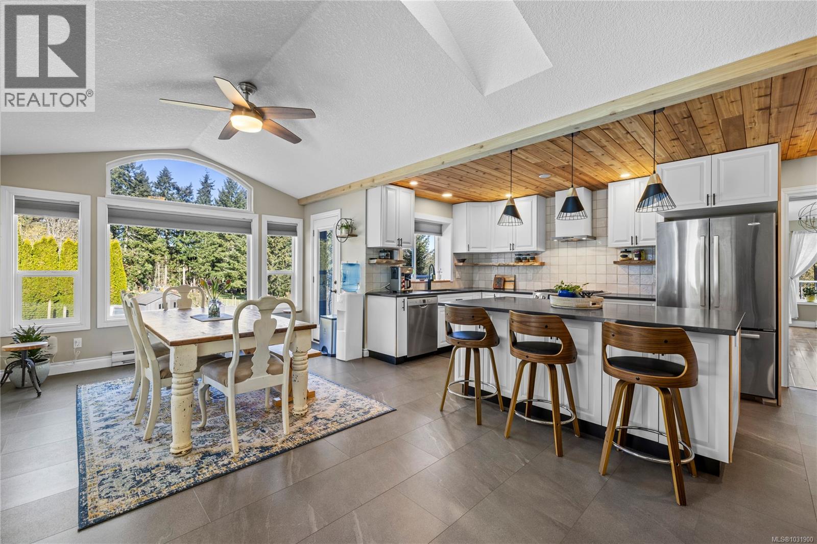 511 FOURNEAU WAY - 15