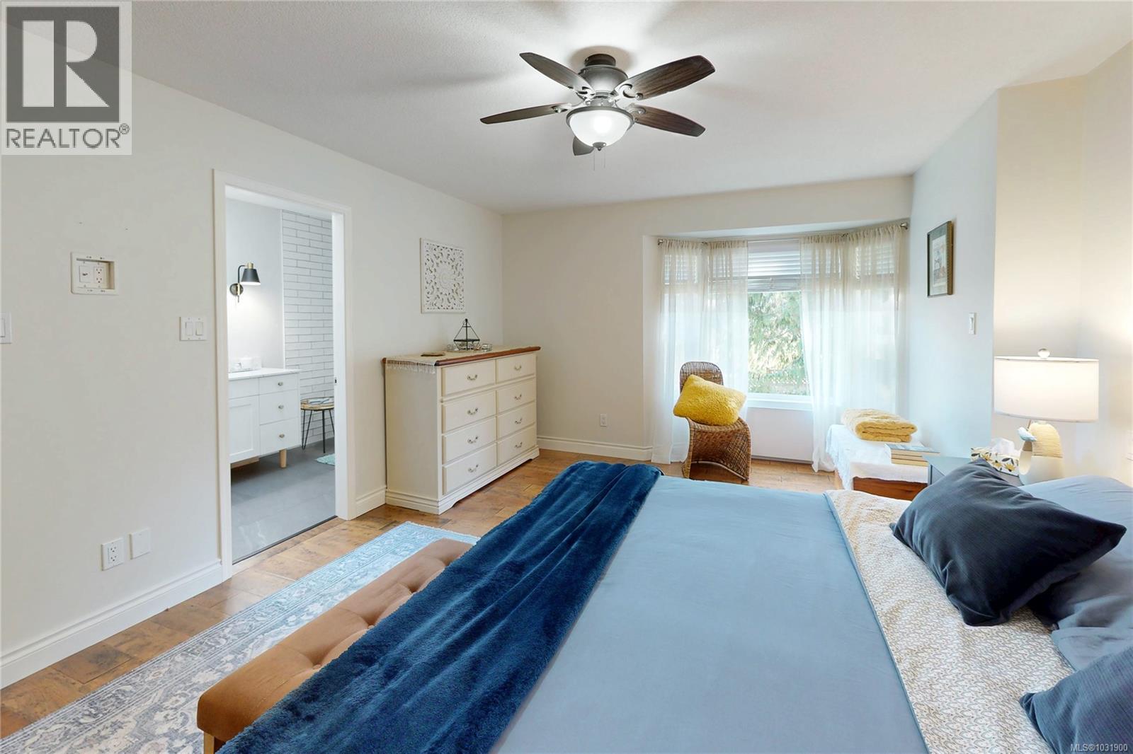 511 FOURNEAU WAY - 22