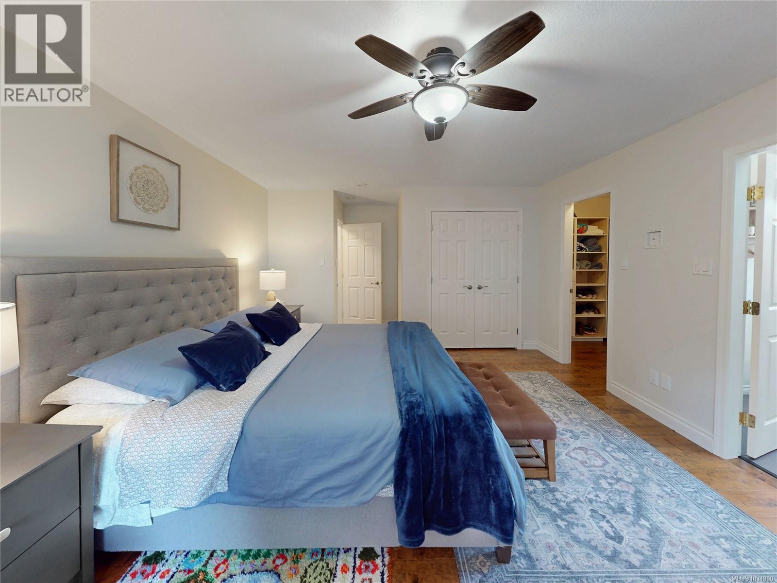 511 FOURNEAU WAY - 23