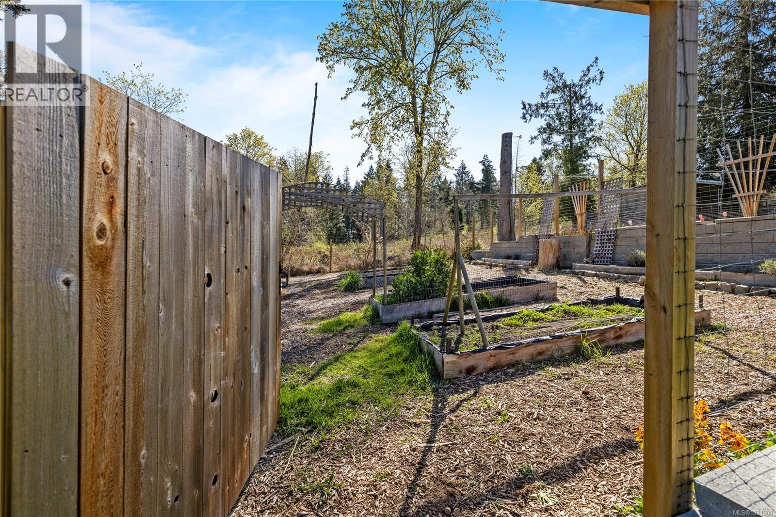 511 FOURNEAU WAY - 60