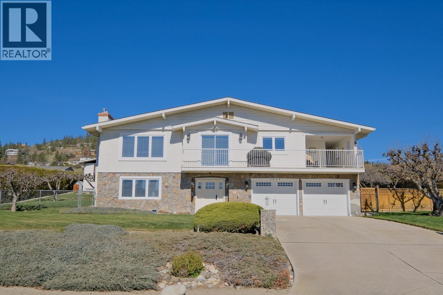 1056 Aubrey Road - 1