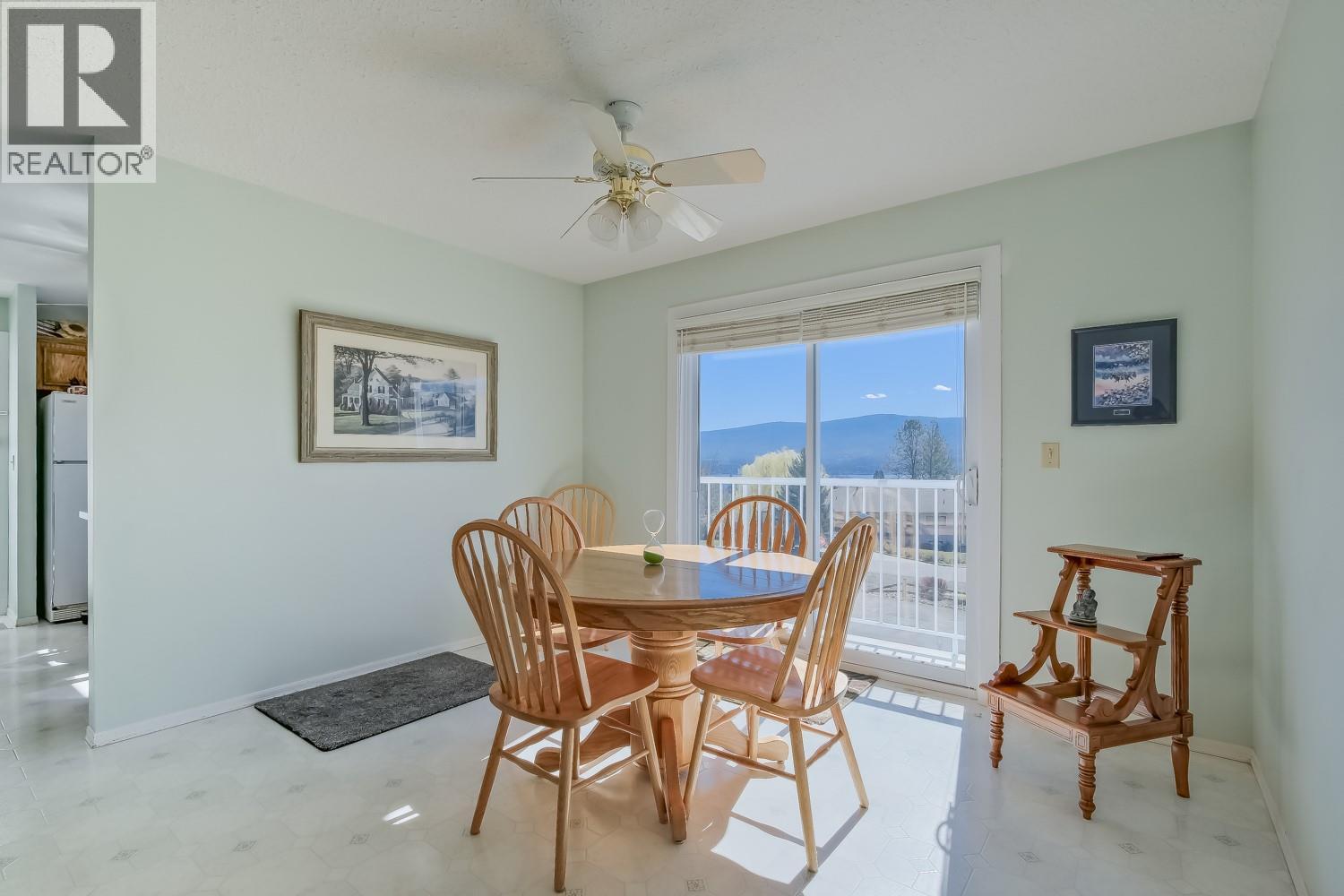 1056 AUBREY ROAD - 19