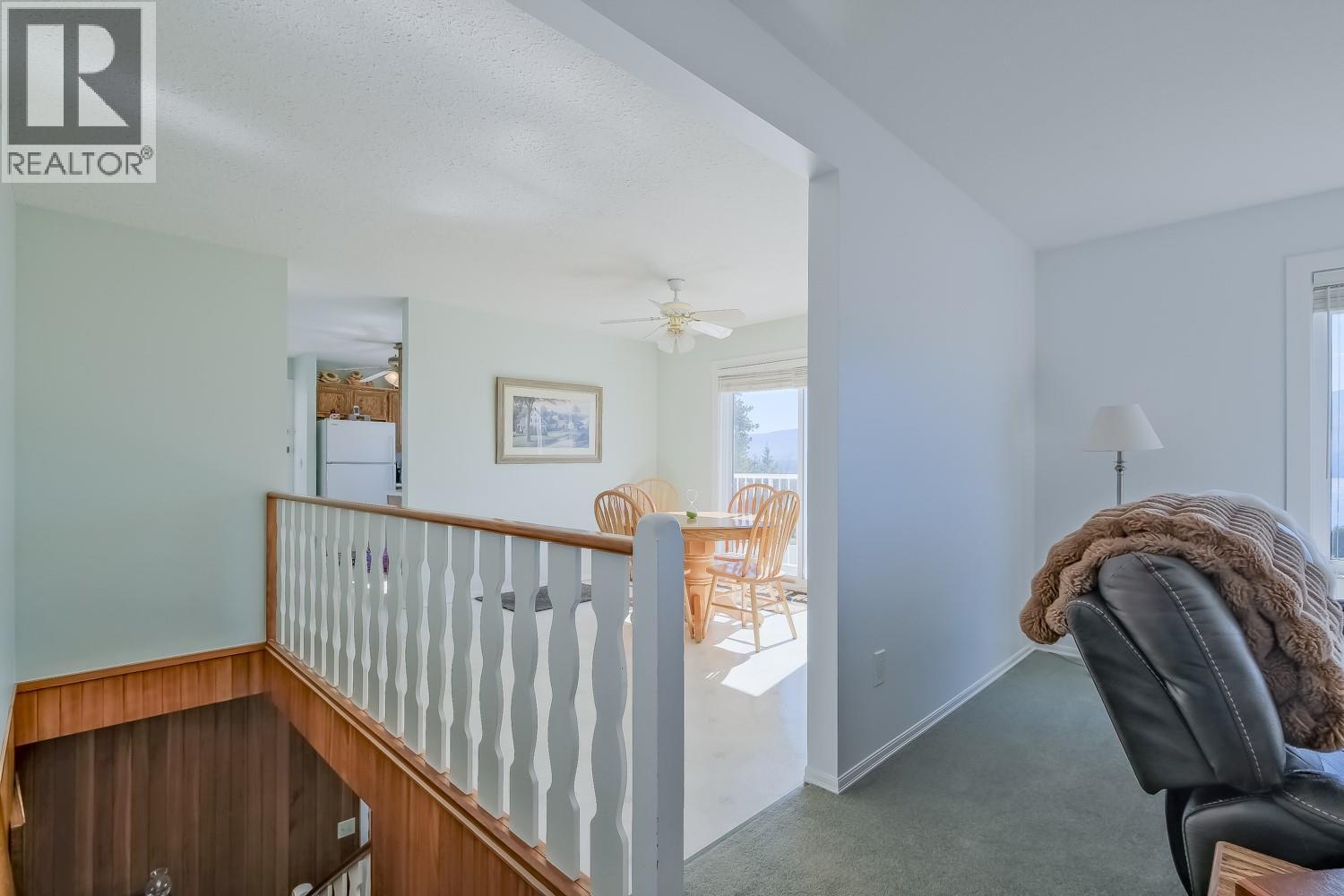 1056 AUBREY ROAD - 22