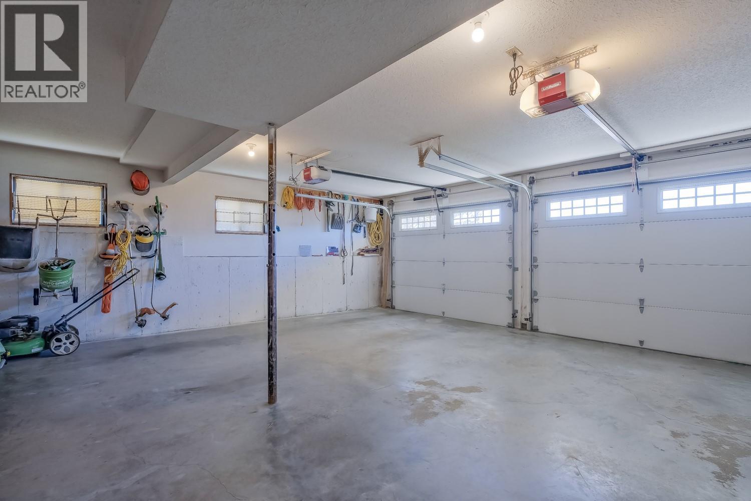 1056 Aubrey Road - 38