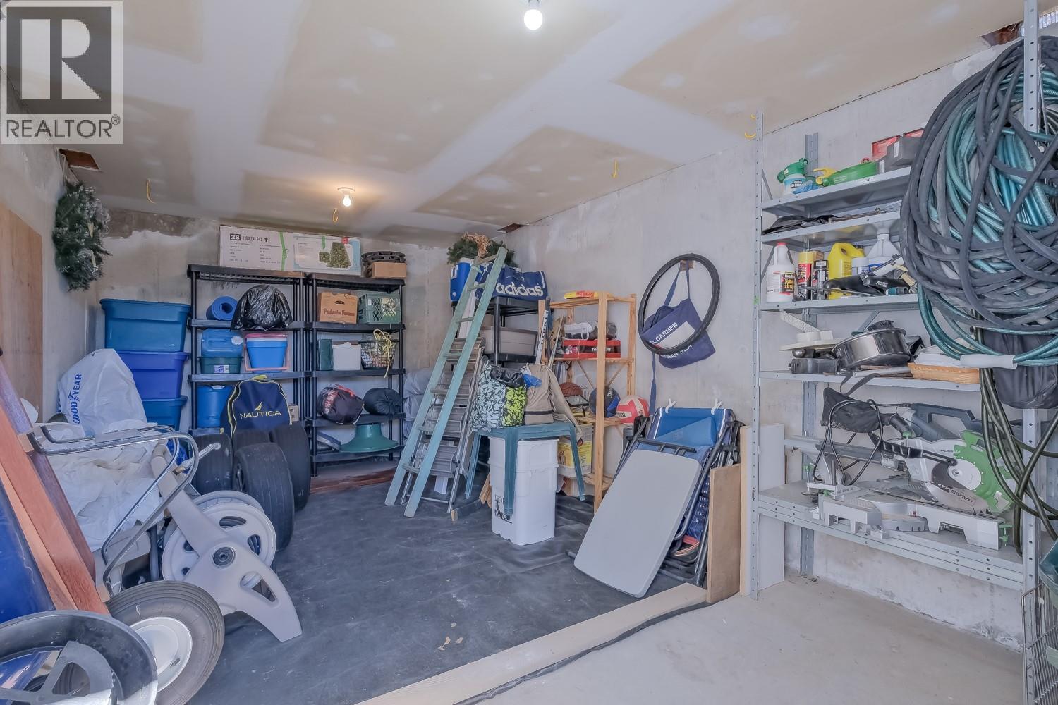 1056 Aubrey Road - 46