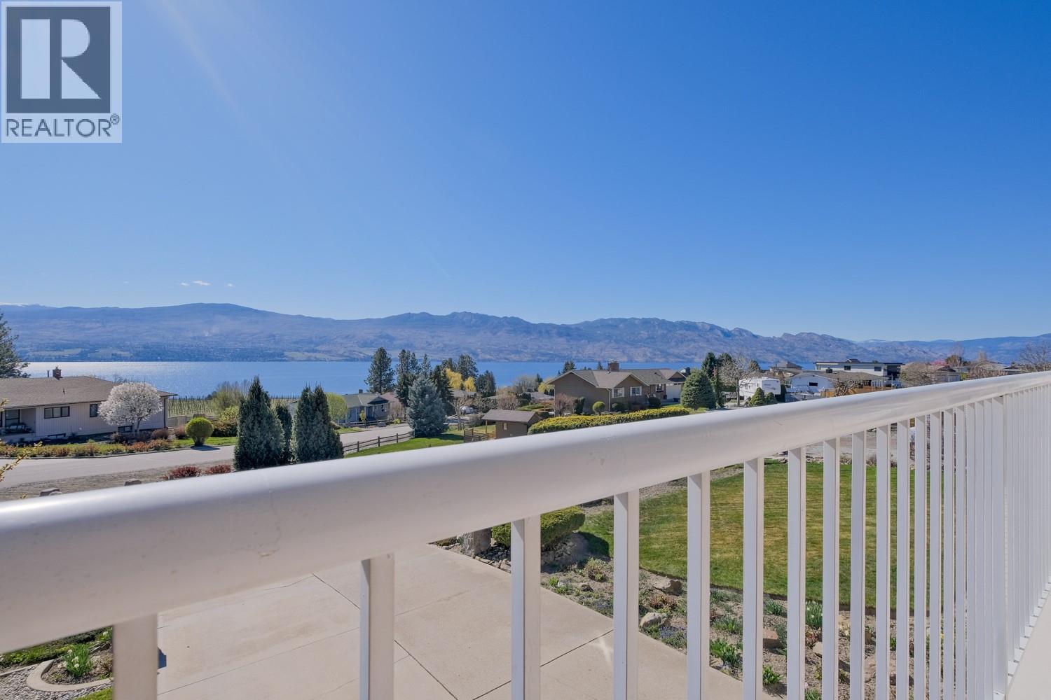 1056 AUBREY ROAD - 9