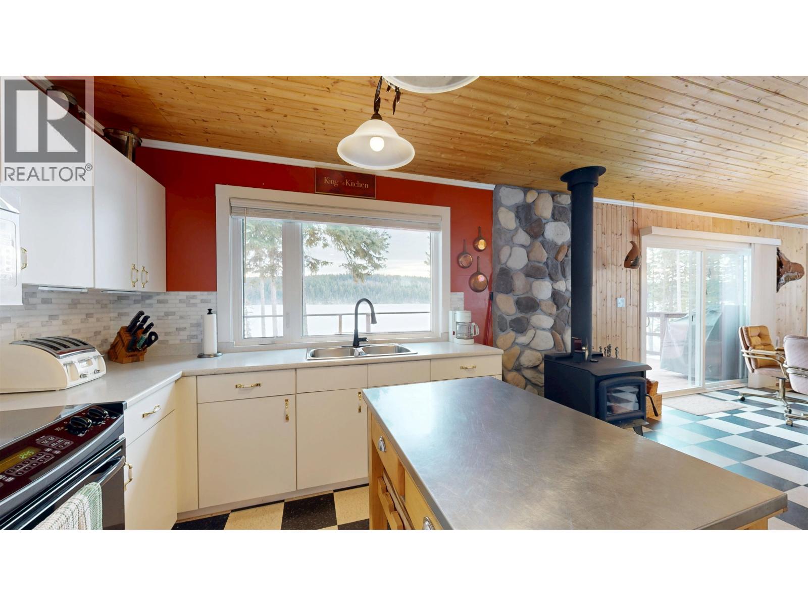 5780 TIMOTHY LAKE ROAD - 17