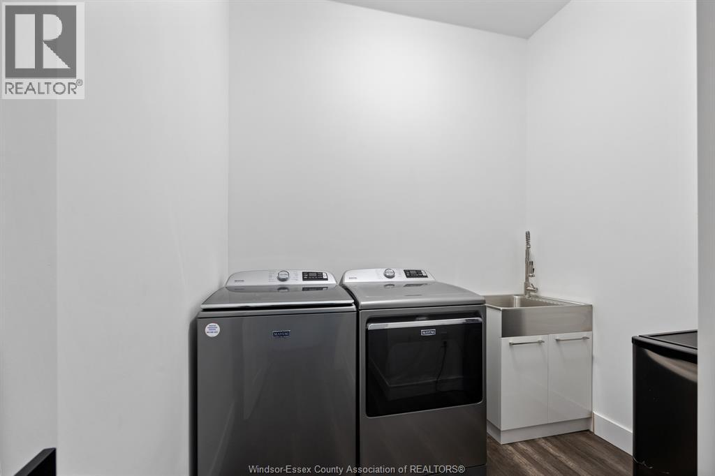184 GRANDVIEW - 32
