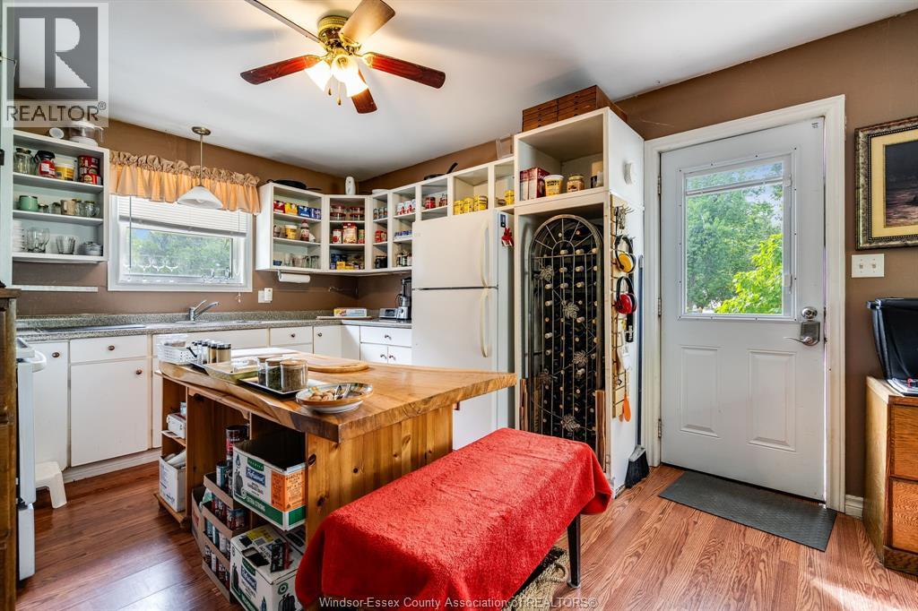 633 Point Pelee DRIVE - 4
