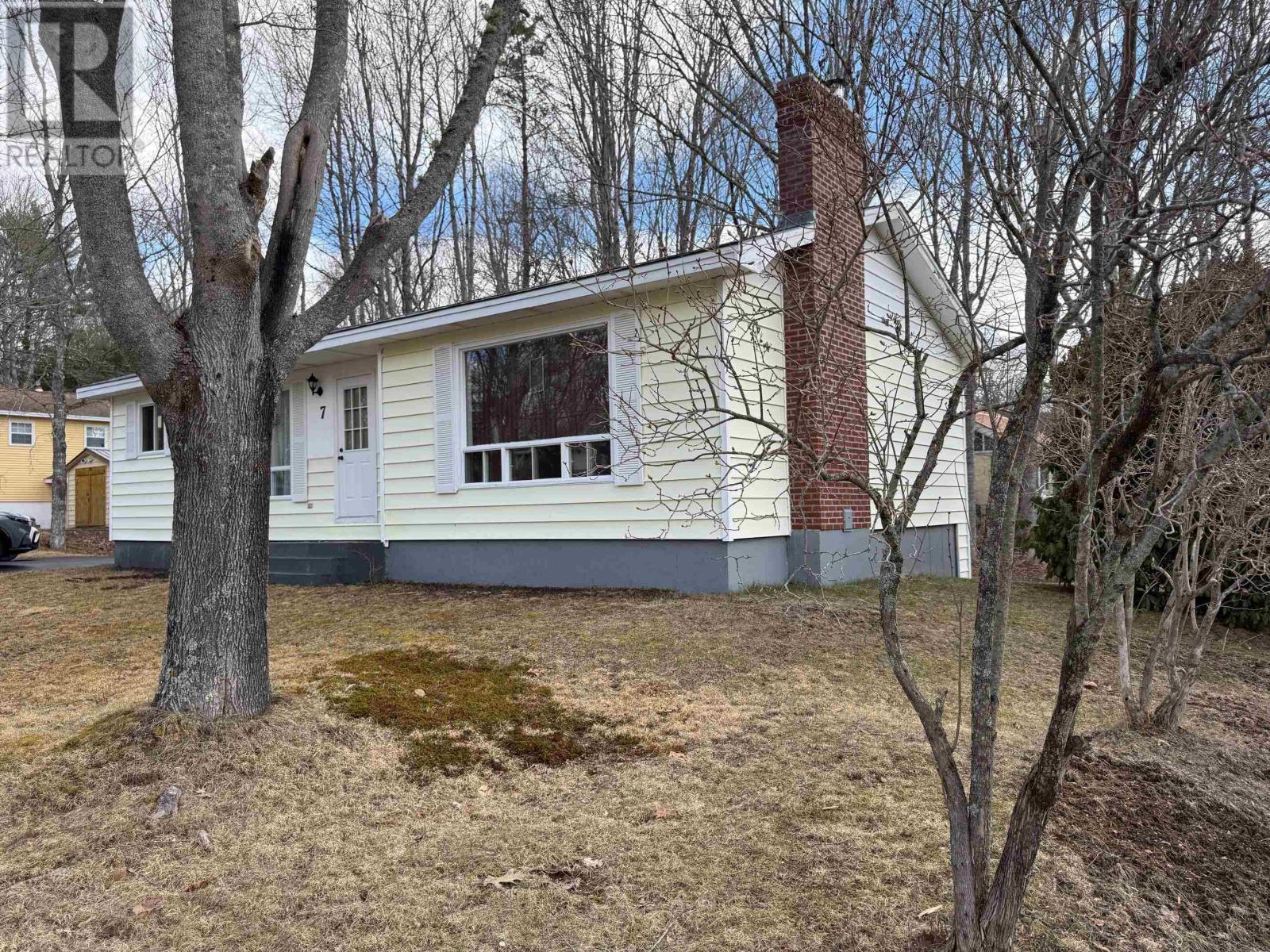 Property 3 of 32 of 7 Pinehurst Avenue