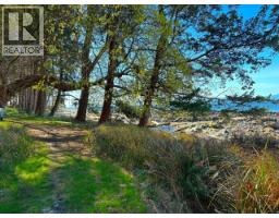 1103 Sunset Trail, Savary Island, BC V0N2G0 Photo 16