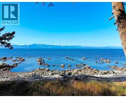 1103 Sunset Trail, Savary Island, BC V0N2G0 Photo 24