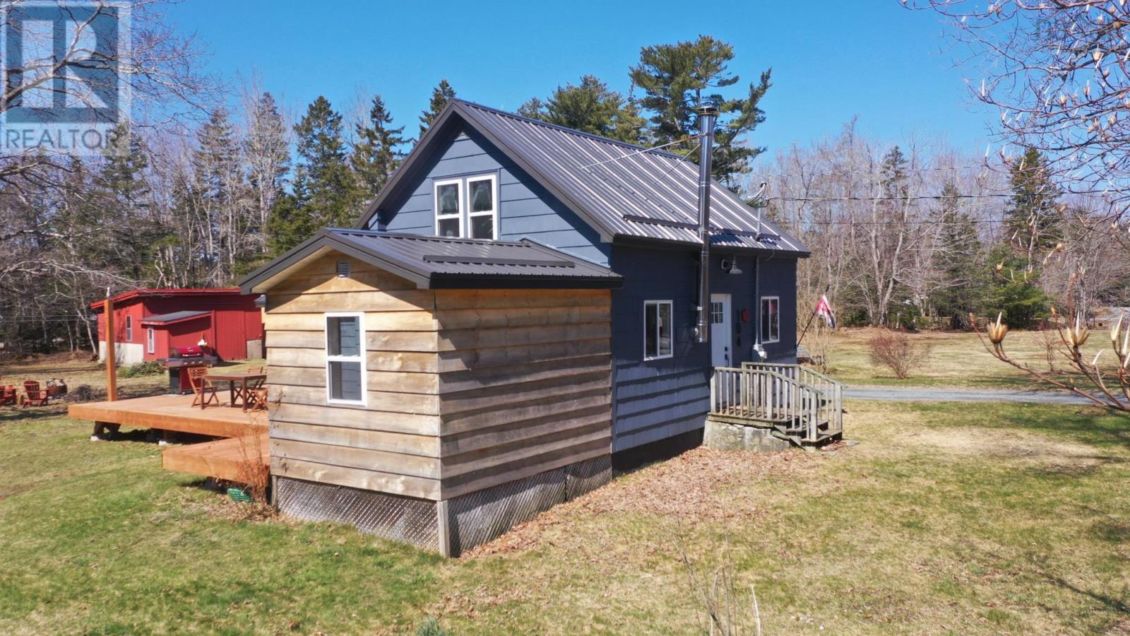 Property 39 of 41 of 104 mount pleasant Road