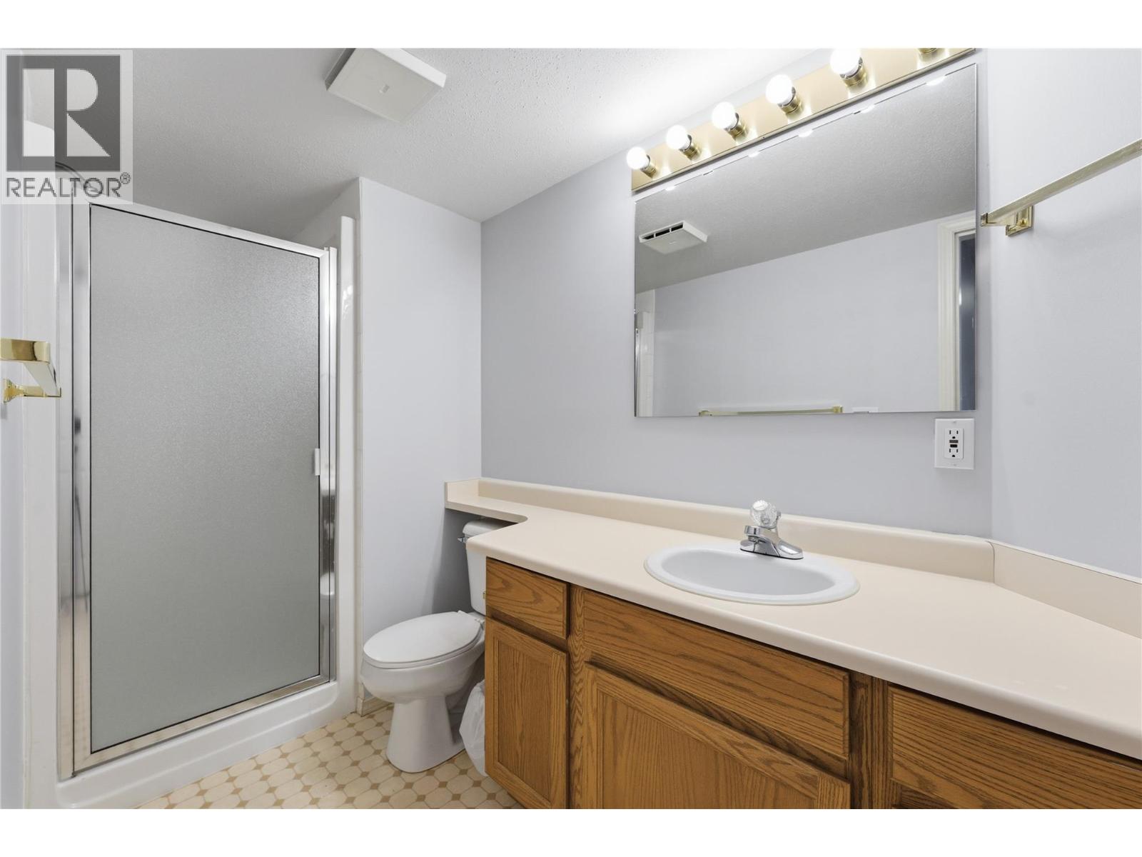 #104 251 6 STREET SE - 22