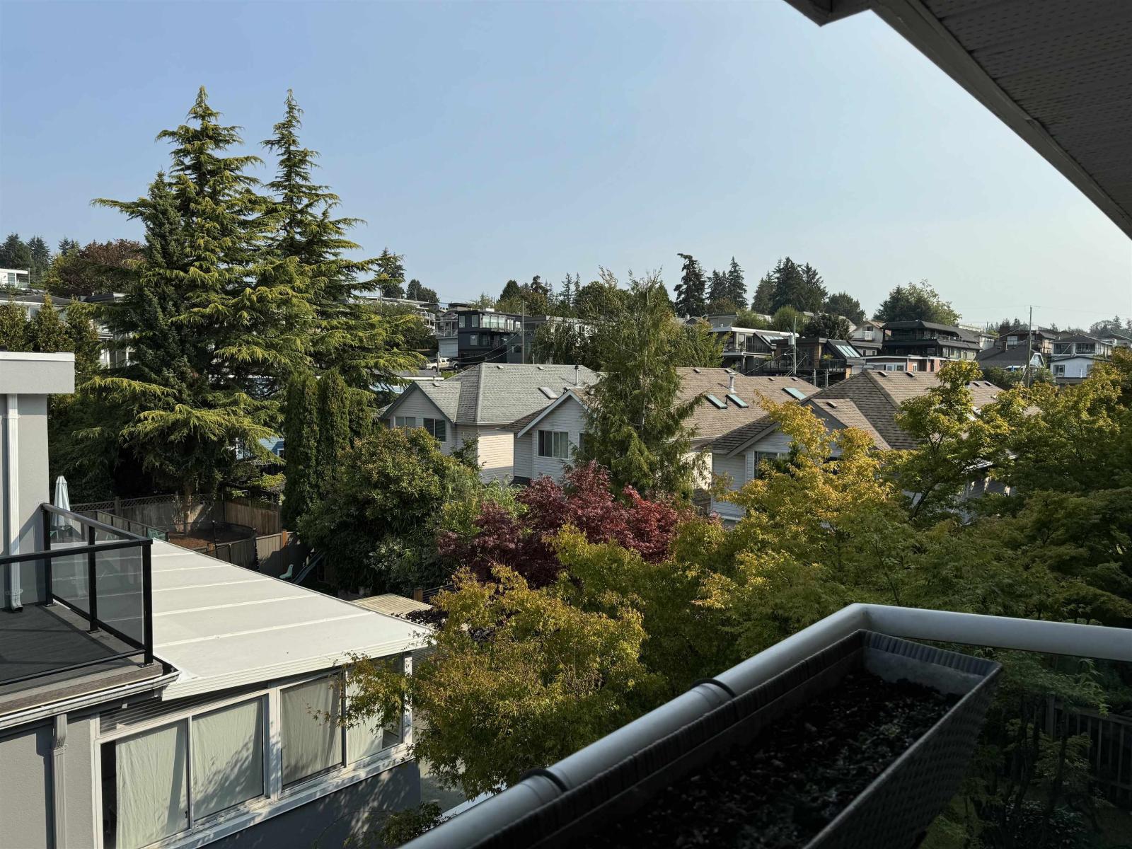 317 15875 MARINE DRIVE, White Rock