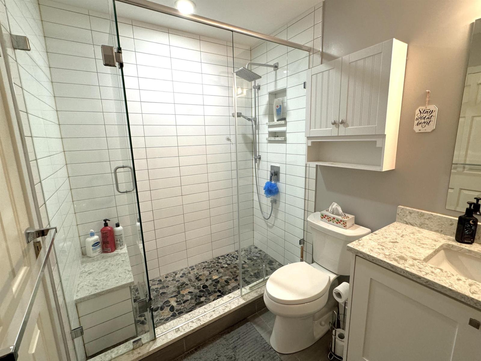 317 15875 MARINE DRIVE, White Rock